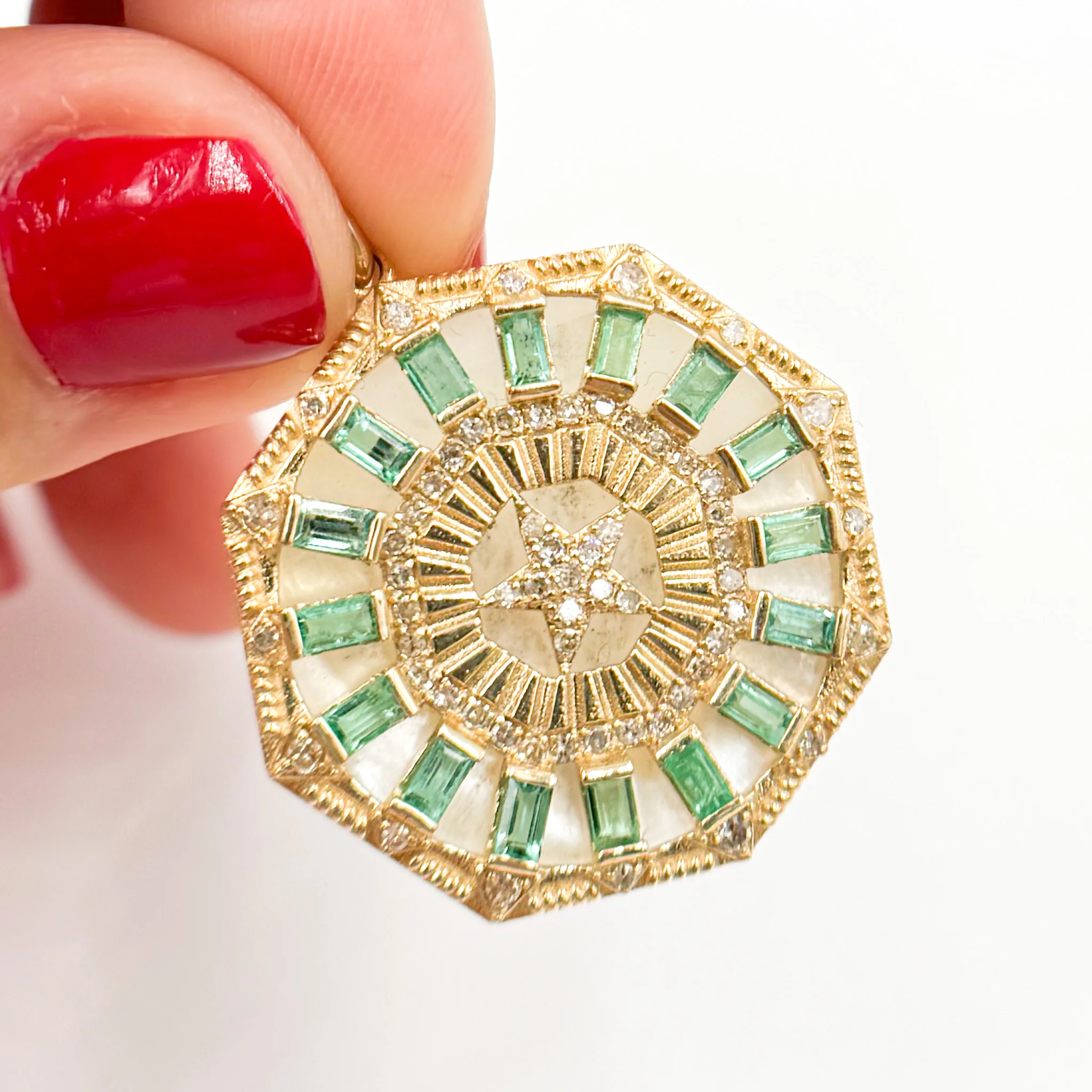 KG279. 14K Gold Star Pendant - Image 5