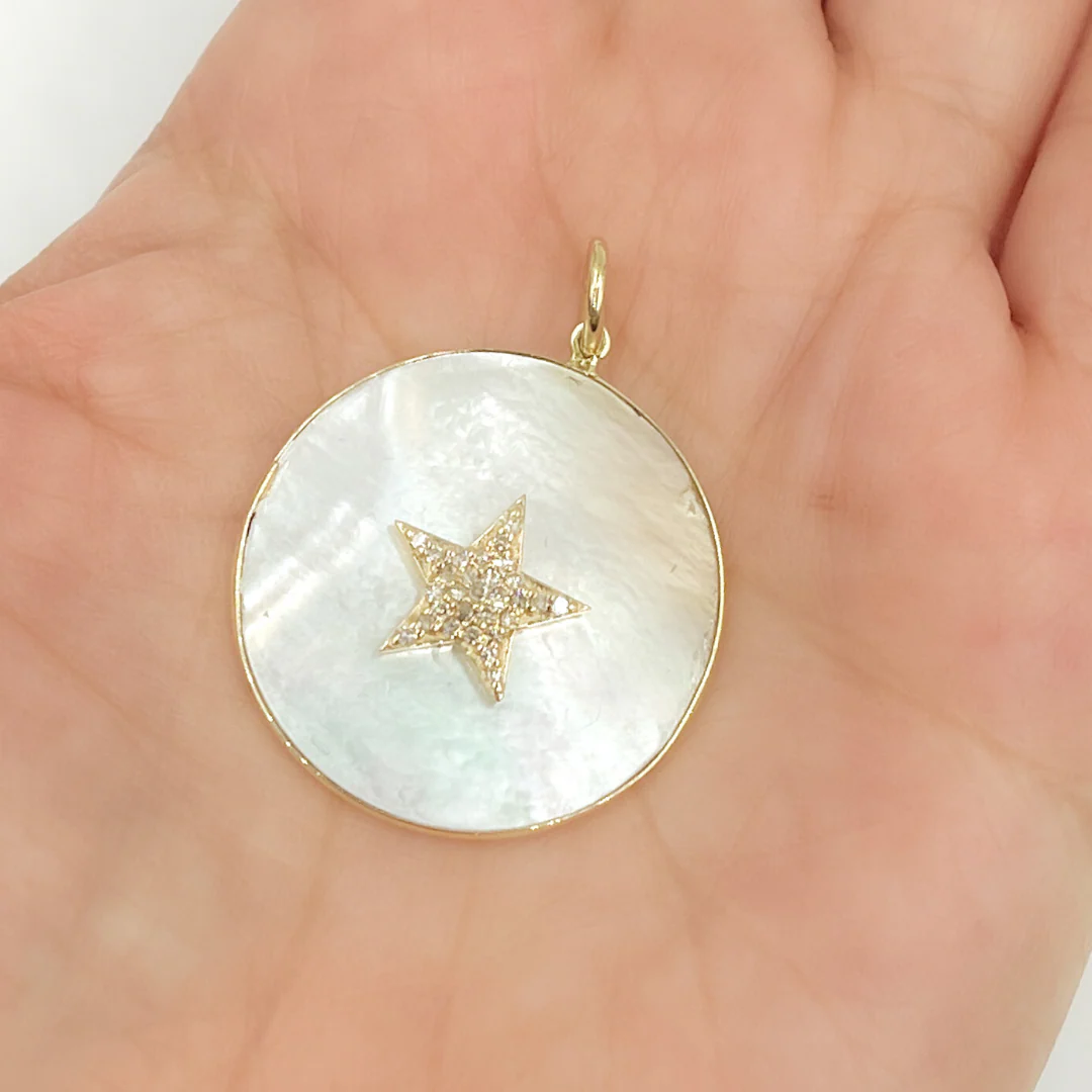 KG65. 14K Gold Star Round Pendant - Image 3