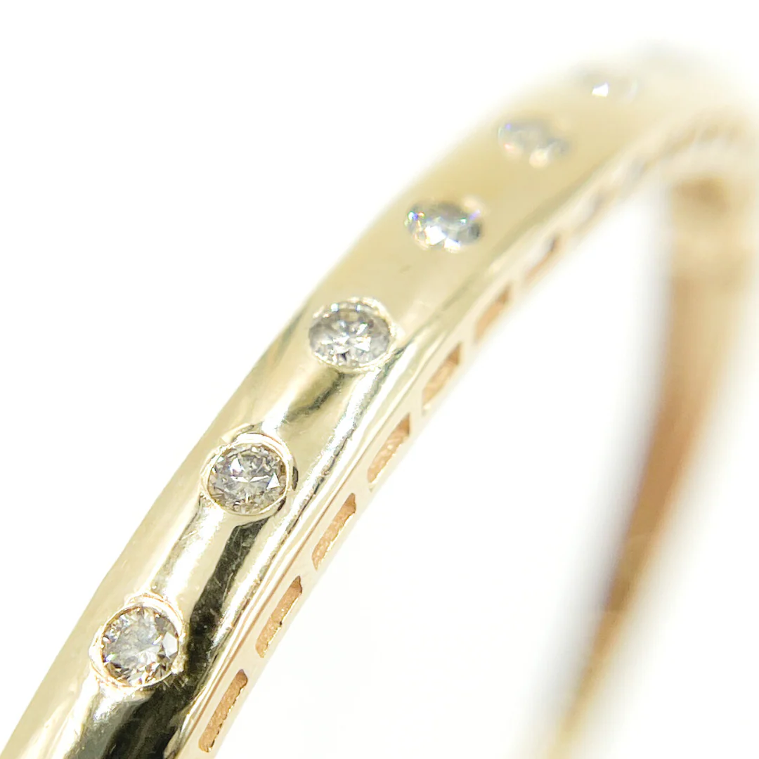 KG93. 14K Solid Gold Diamonds Bangle - Image 3