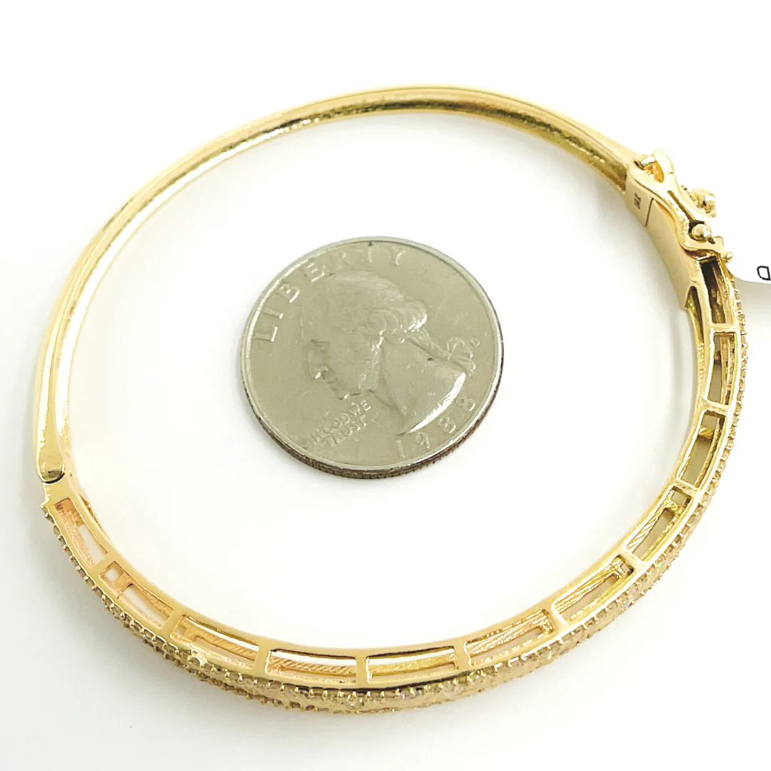 KG96. 14K Solid Gold Diamonds Bangle - Image 2