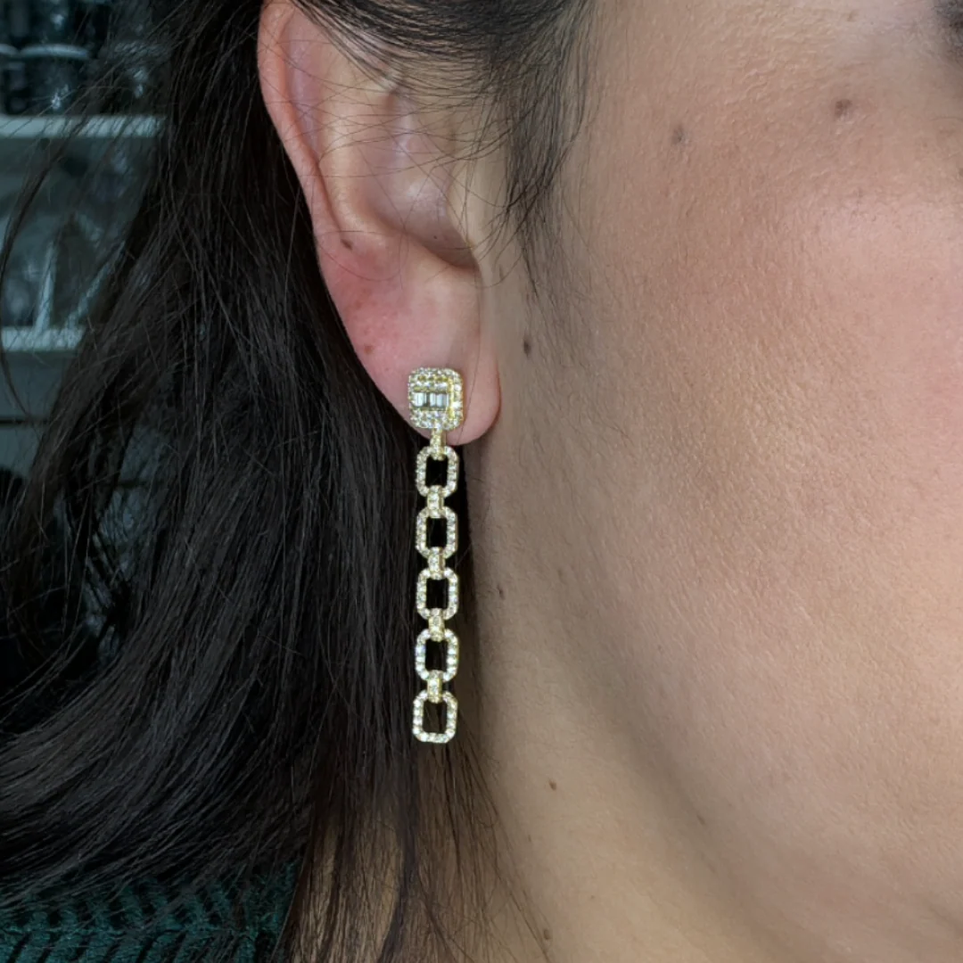 OJE6225. 14k Solid Gold Diamond Dangle Links Earrings - Image 3