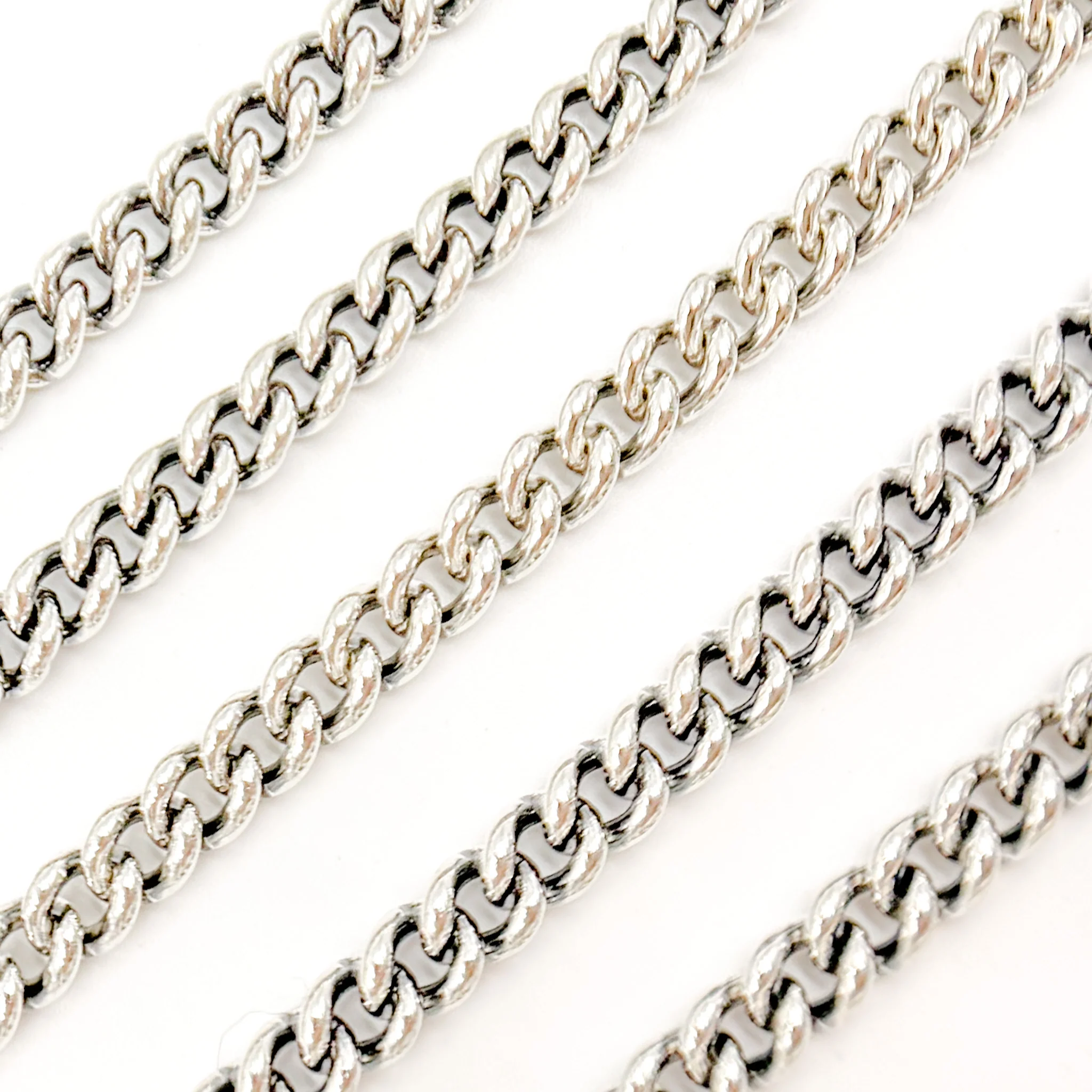 6007COX. Oxidized Sterling Silver Curb Chain - Image 3