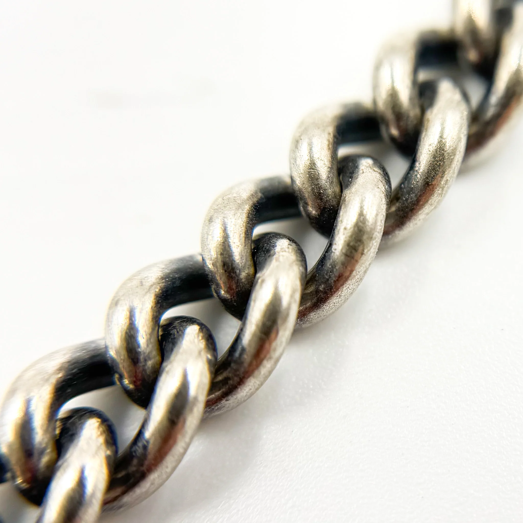 7005COX. Oxidized Silver Heavy Curb Chain - Image 2