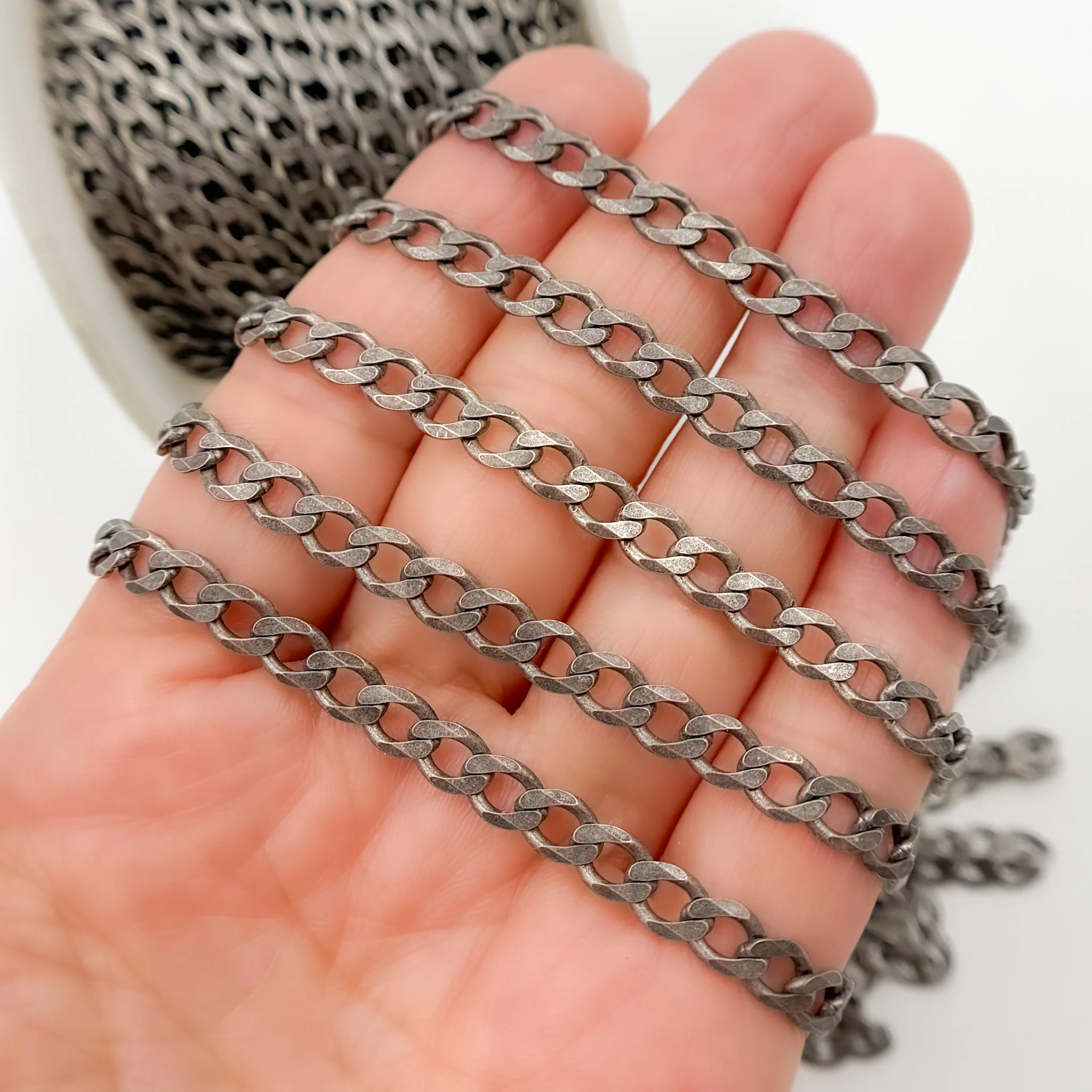 X14OX. Oxidized Sterling SilverCurb Chain - Image 4