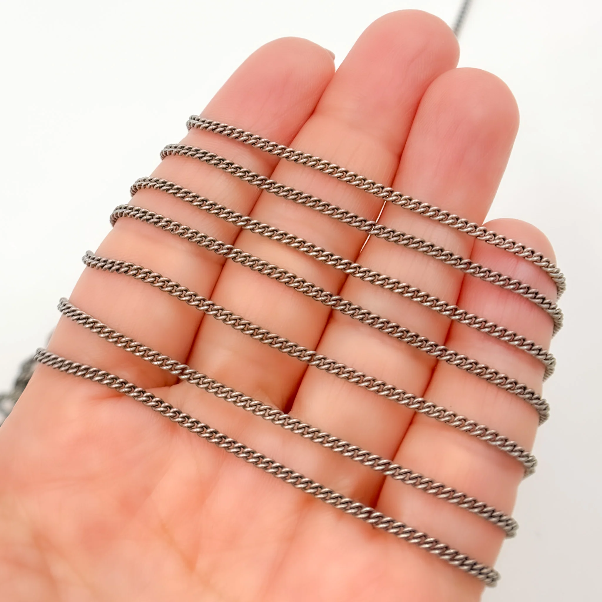 X17OX. Oxidized Sterling Silver Curb Chain - Image 3