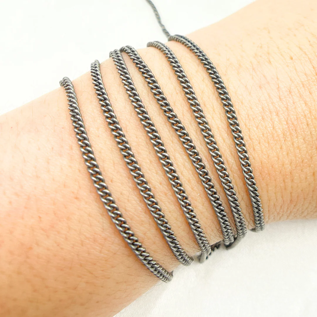 X18OX. Oxidized Sterling Silver Curb Chain - Image 2