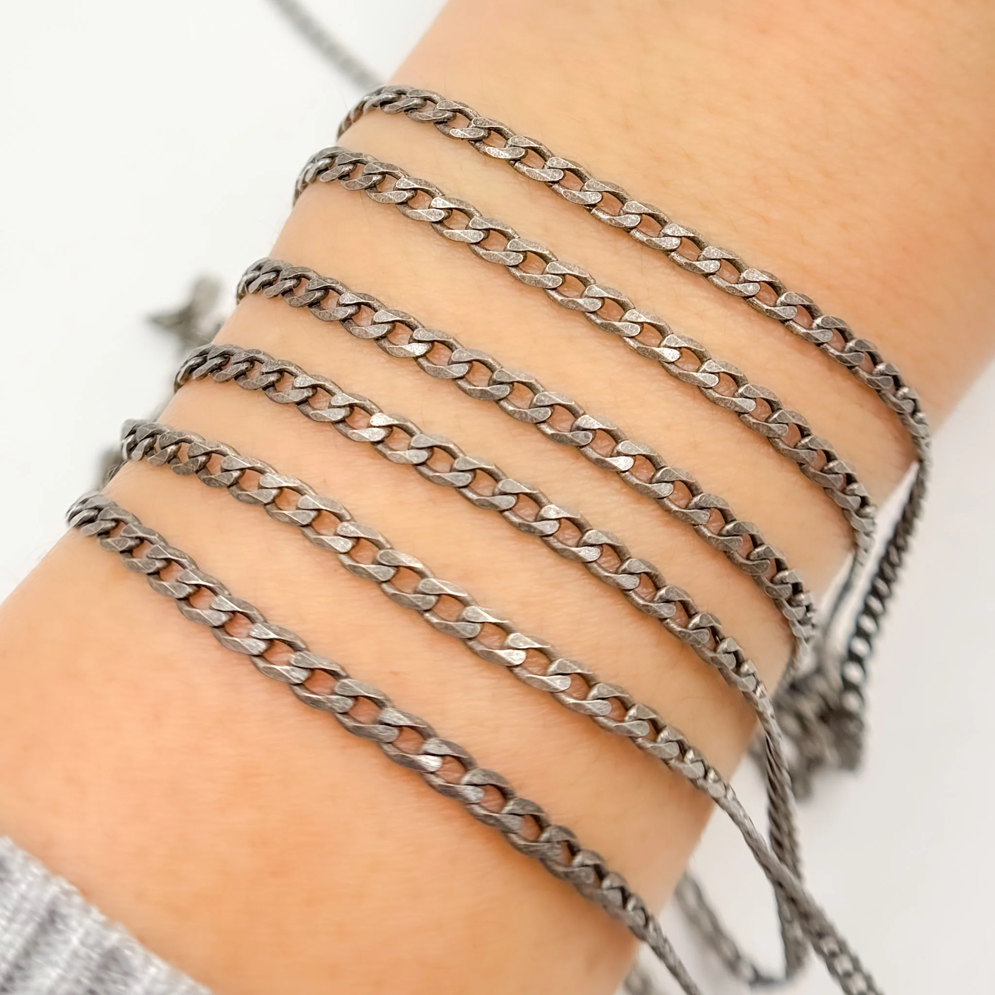 X12OX. Oxidized Sterling Silver Curb Chain - Image 3
