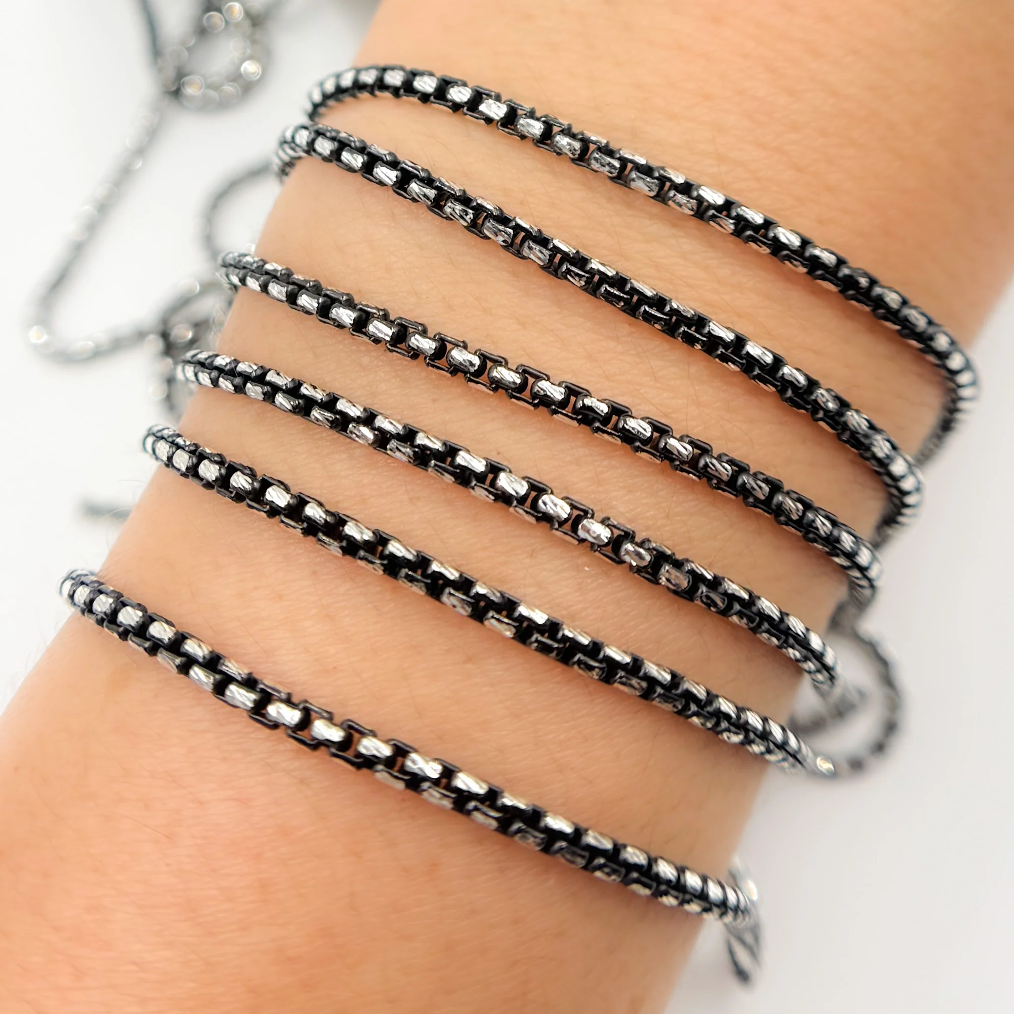 X10NDSBDC. Black Rhodium and Sterling Silver Diamond Cut Box Chain - Image 2