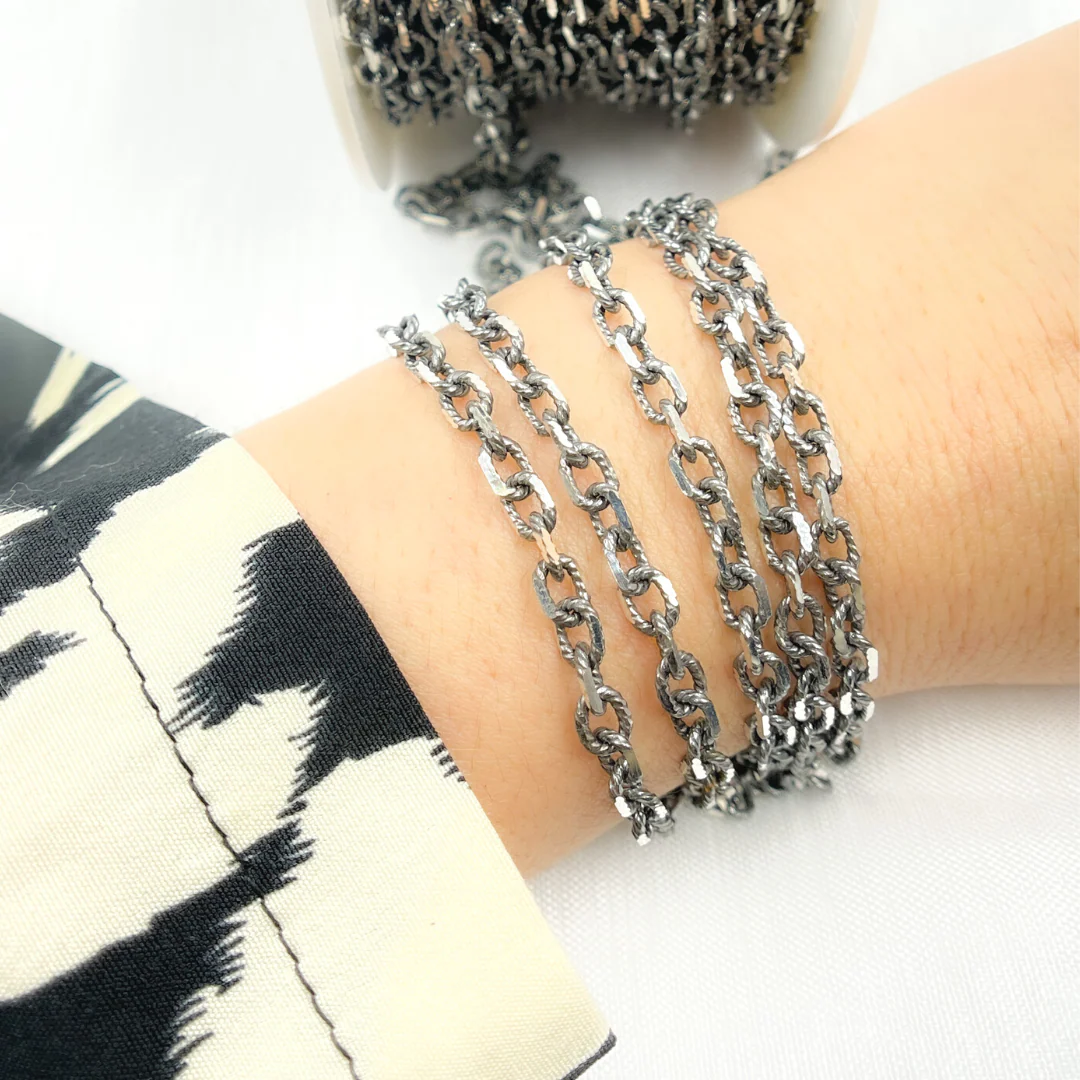 V33OX. Oxidized 925 Sterling Silver Diamond Cut Cable Link Chain - Image 2