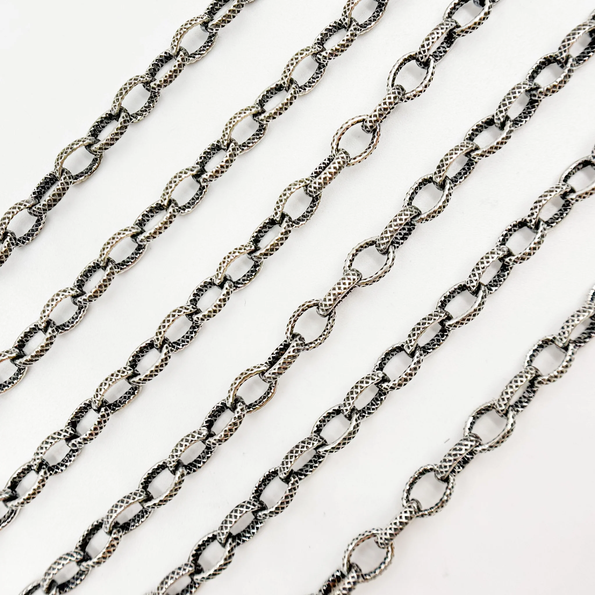 V25OX. Oxidized Sterling Silver Textured Oval Chain - Image 3