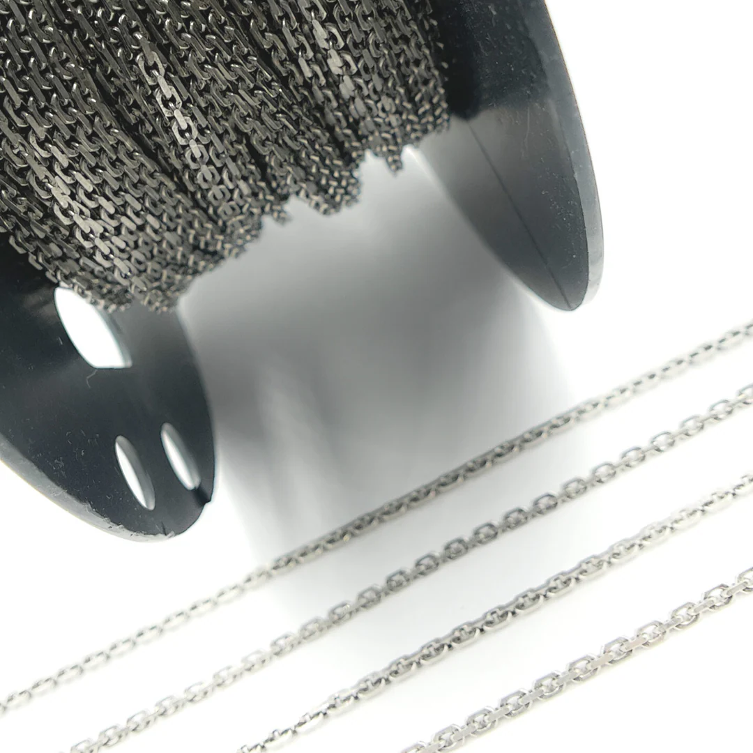 Z37OX. Oxidized Sterling Silver Thick Cable Link Chain - Image 4
