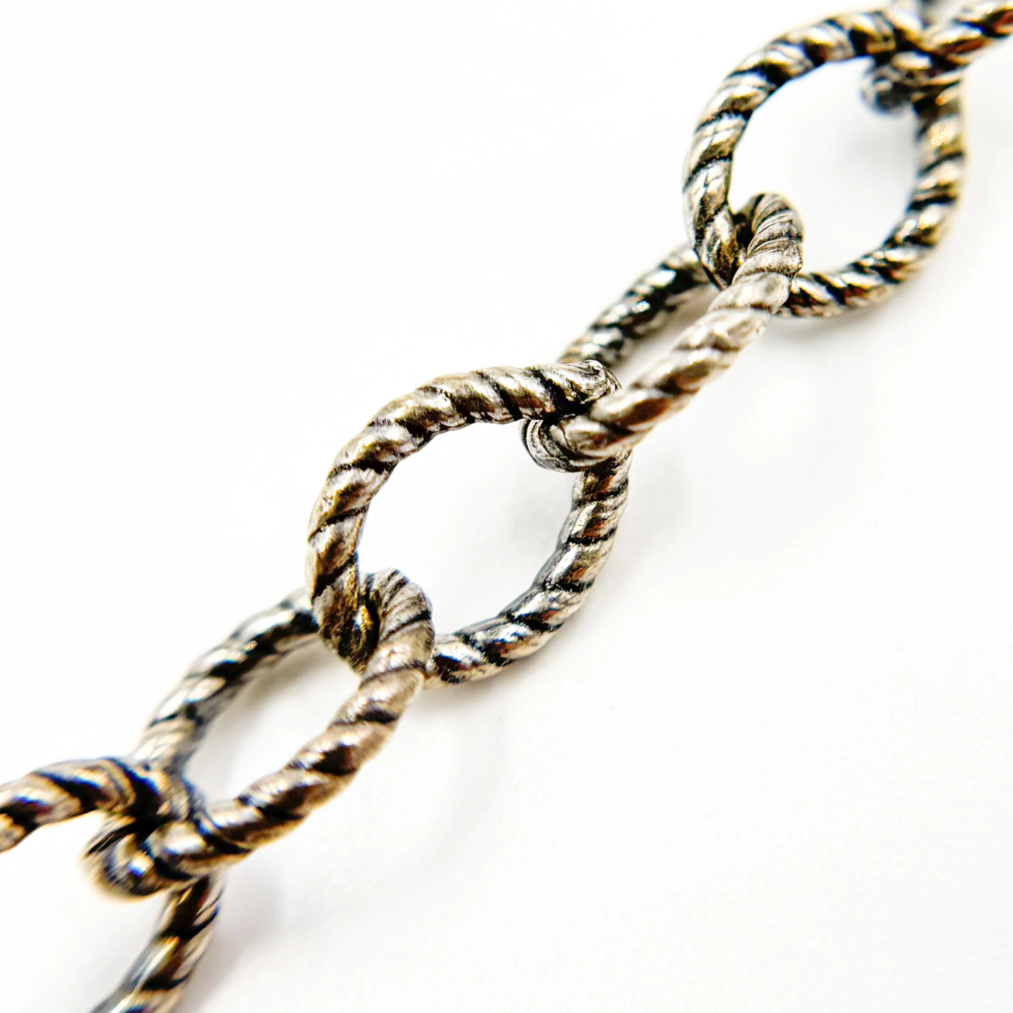 617OX. Oxidized Sterling Silver Twisted Round Link Chain - Image 2