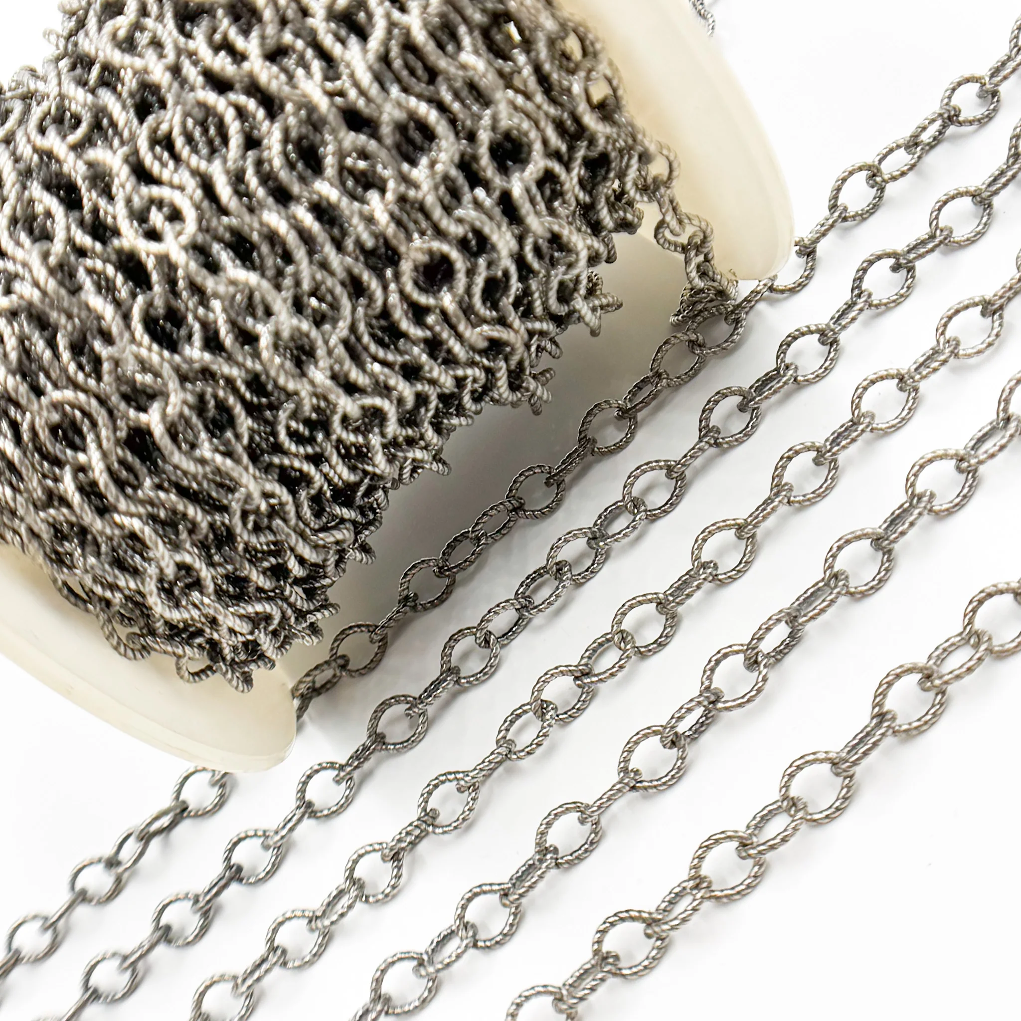 617OX. Oxidized Sterling Silver Twisted Round Link Chain - Image 4