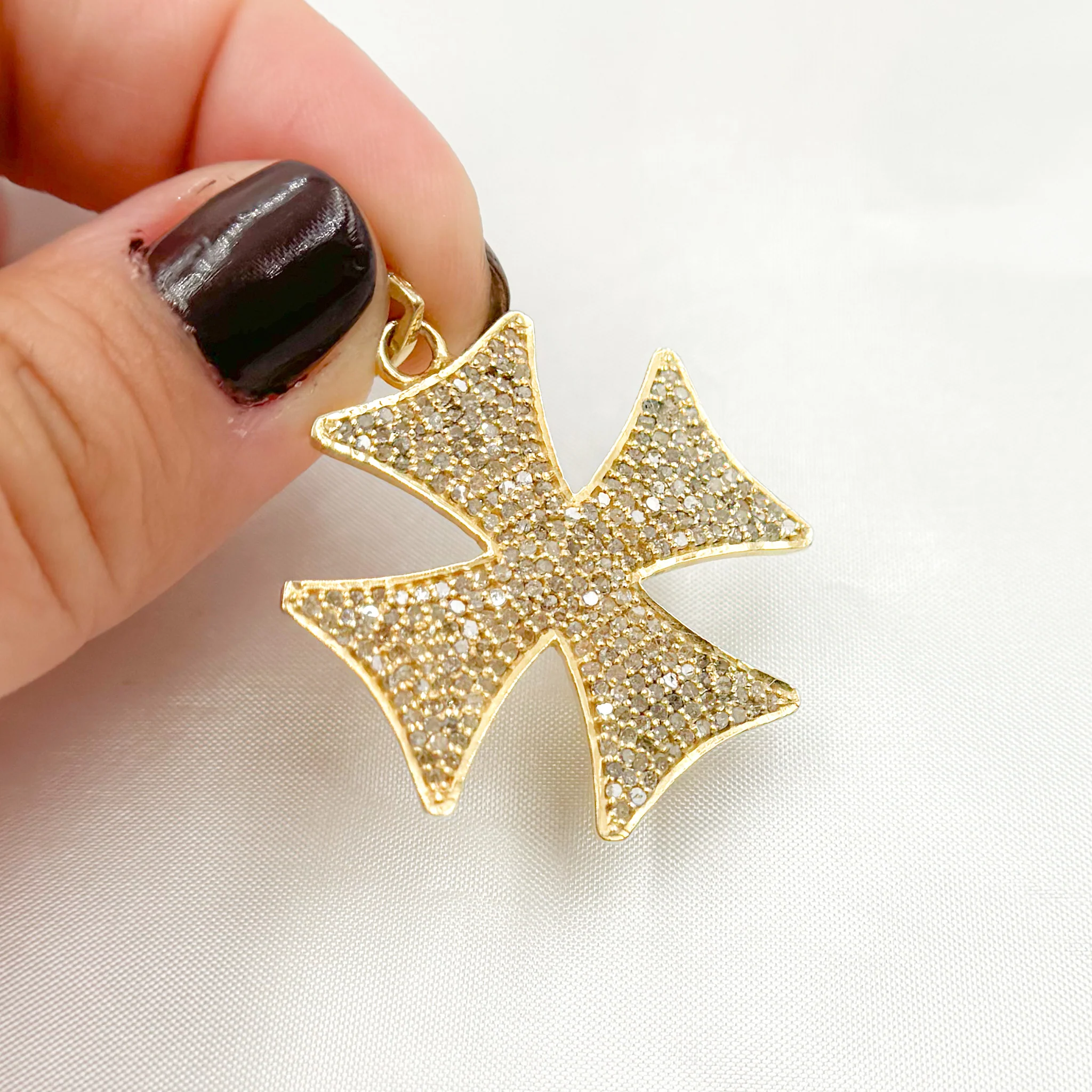 DP021. Diamond Sterling Silver Cross Pendant - Image 5