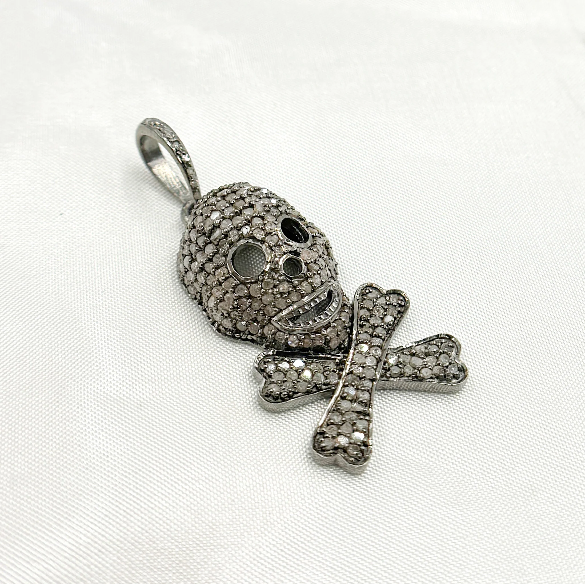 DP131. Diamond Sterling Silver Skull and Bones Pendant
