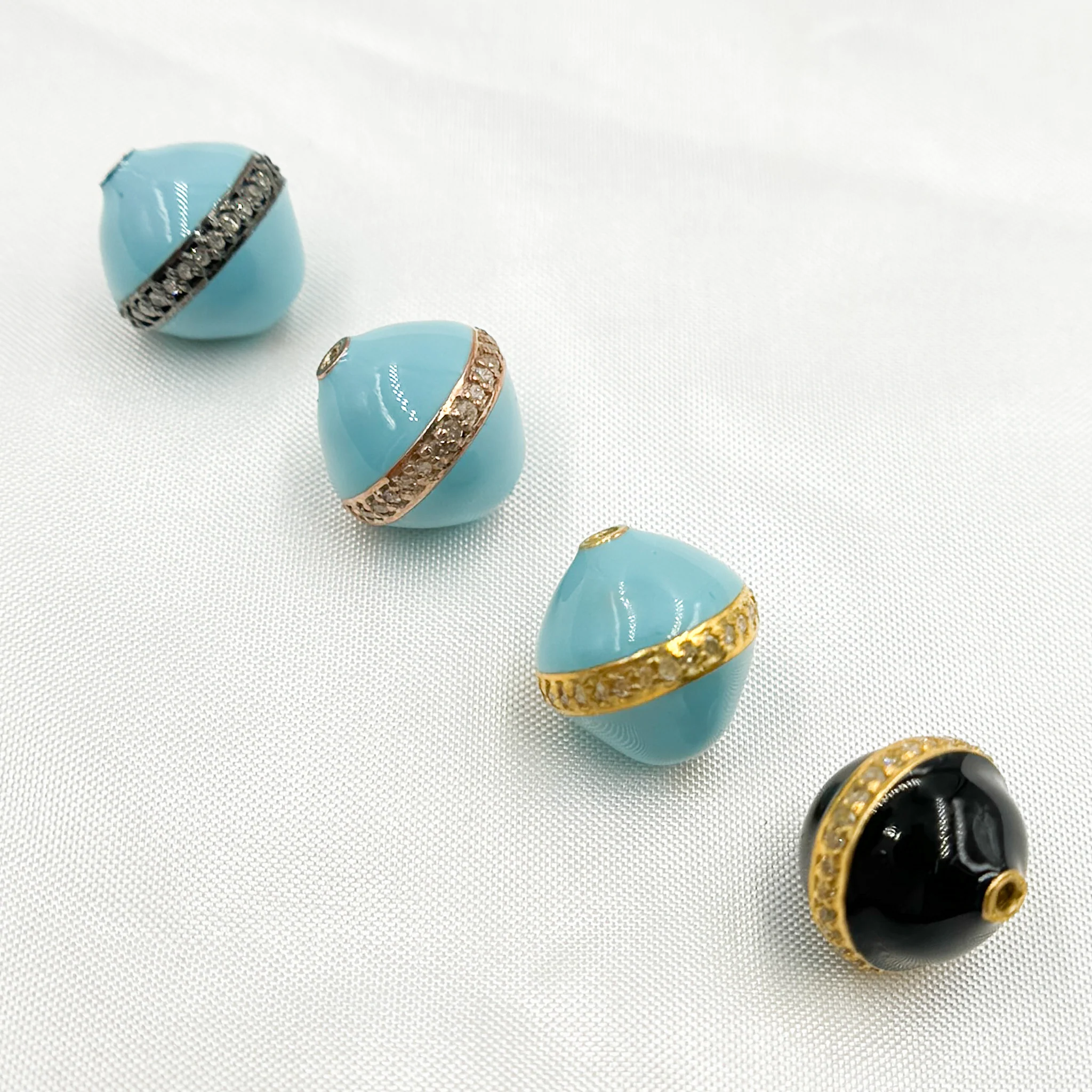 DC722A. Diamond Sterling Silver Round Enamel Bead