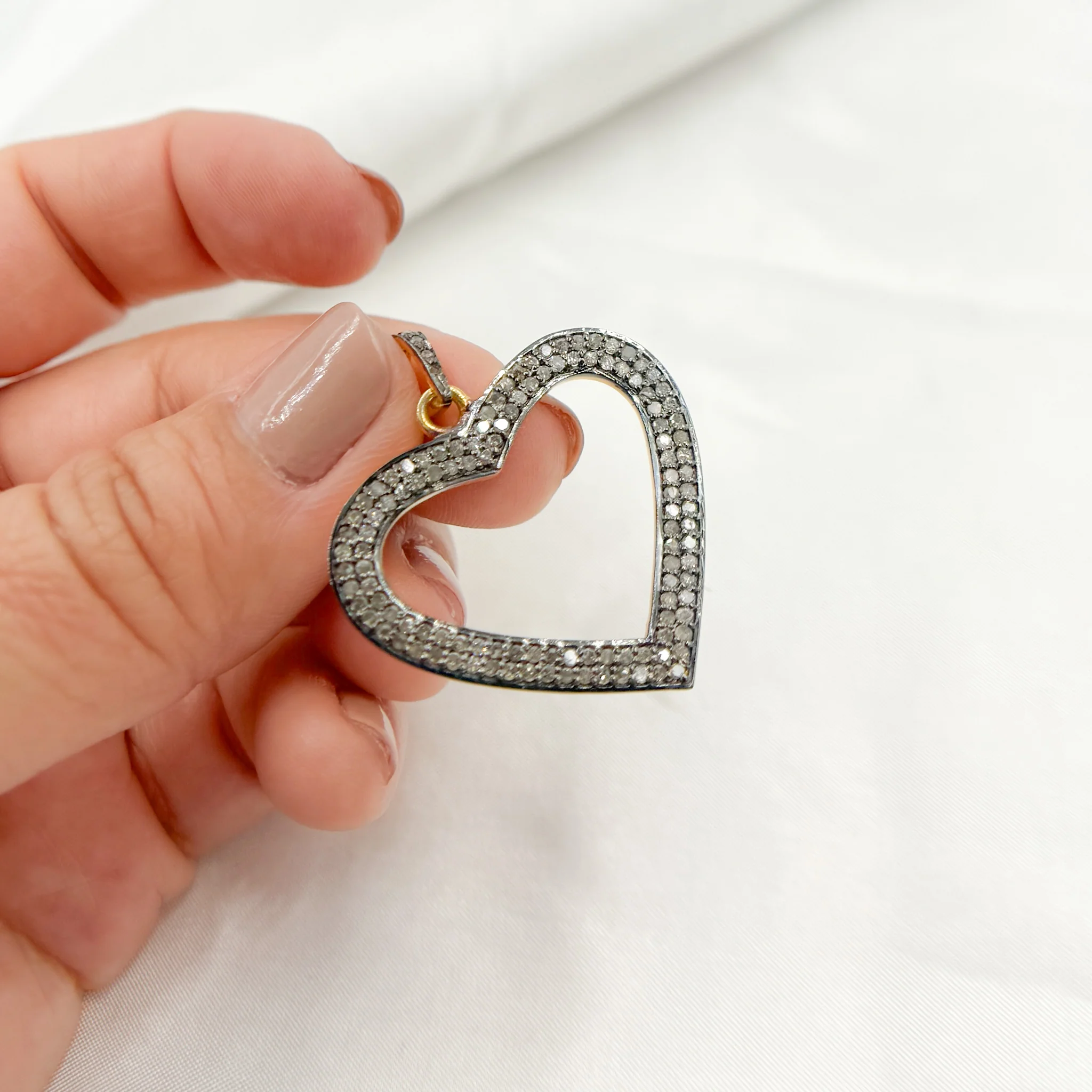 DP551. Diamond Sterling Silver Heart Pendant - Image 4