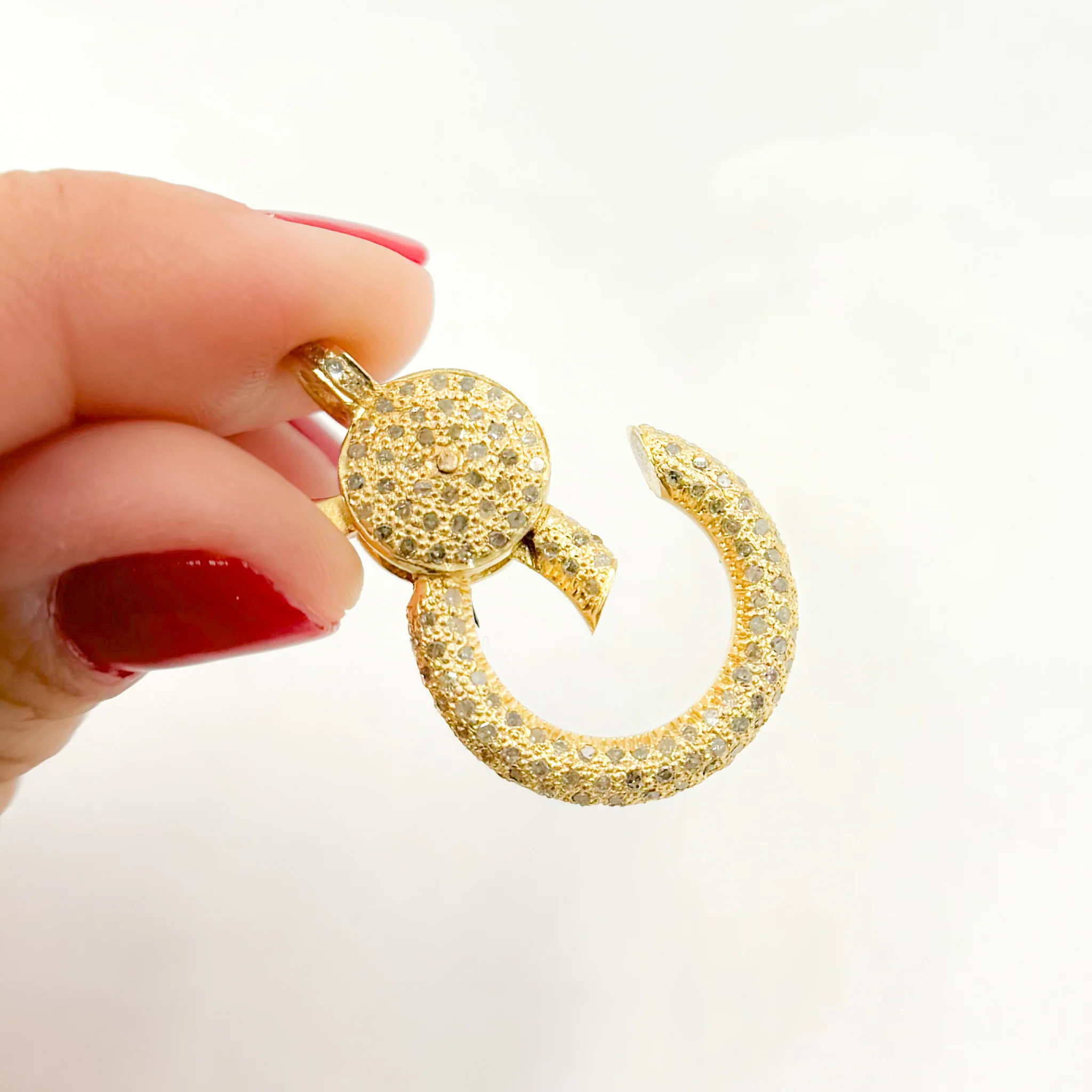 DC638. Diamond Sterling Silver Pear Shape Trigger Clasp - Image 9