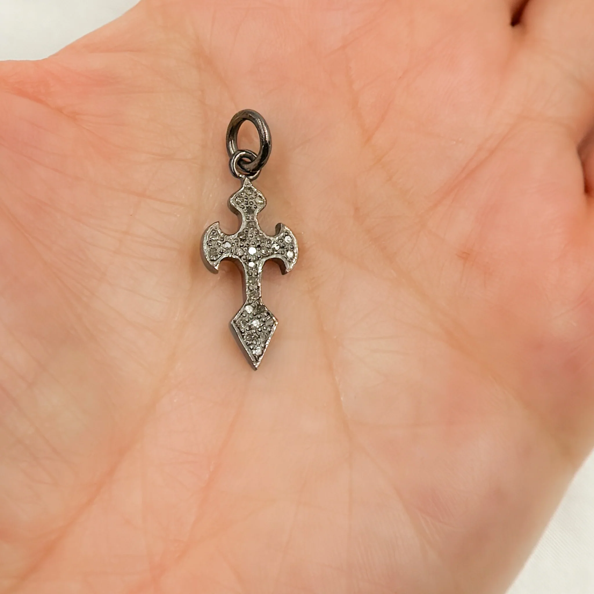DC440. Diamond Sterling Silver Cross Pendant - Image 2