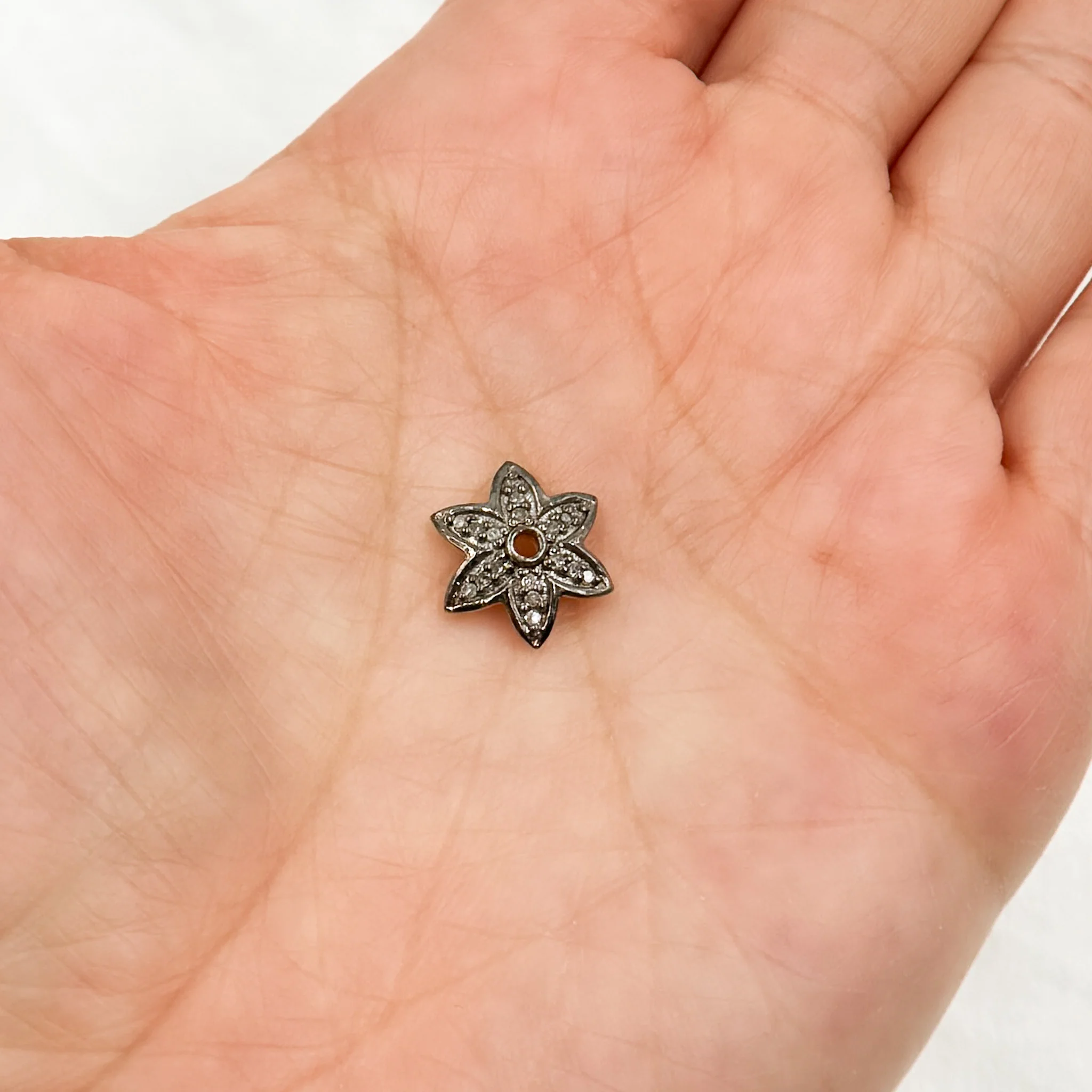 DC758. Diamond & Sterling Silver Flower Bead Cap - Image 4