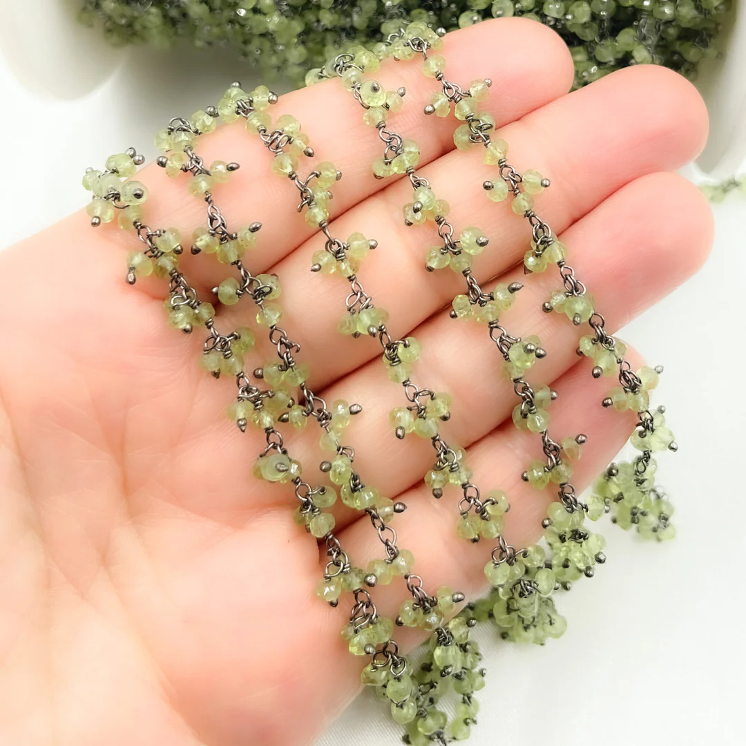 Peridot Cluster Dangle 3.5mm Oxidized Wire Chain. PER4 - Image 3