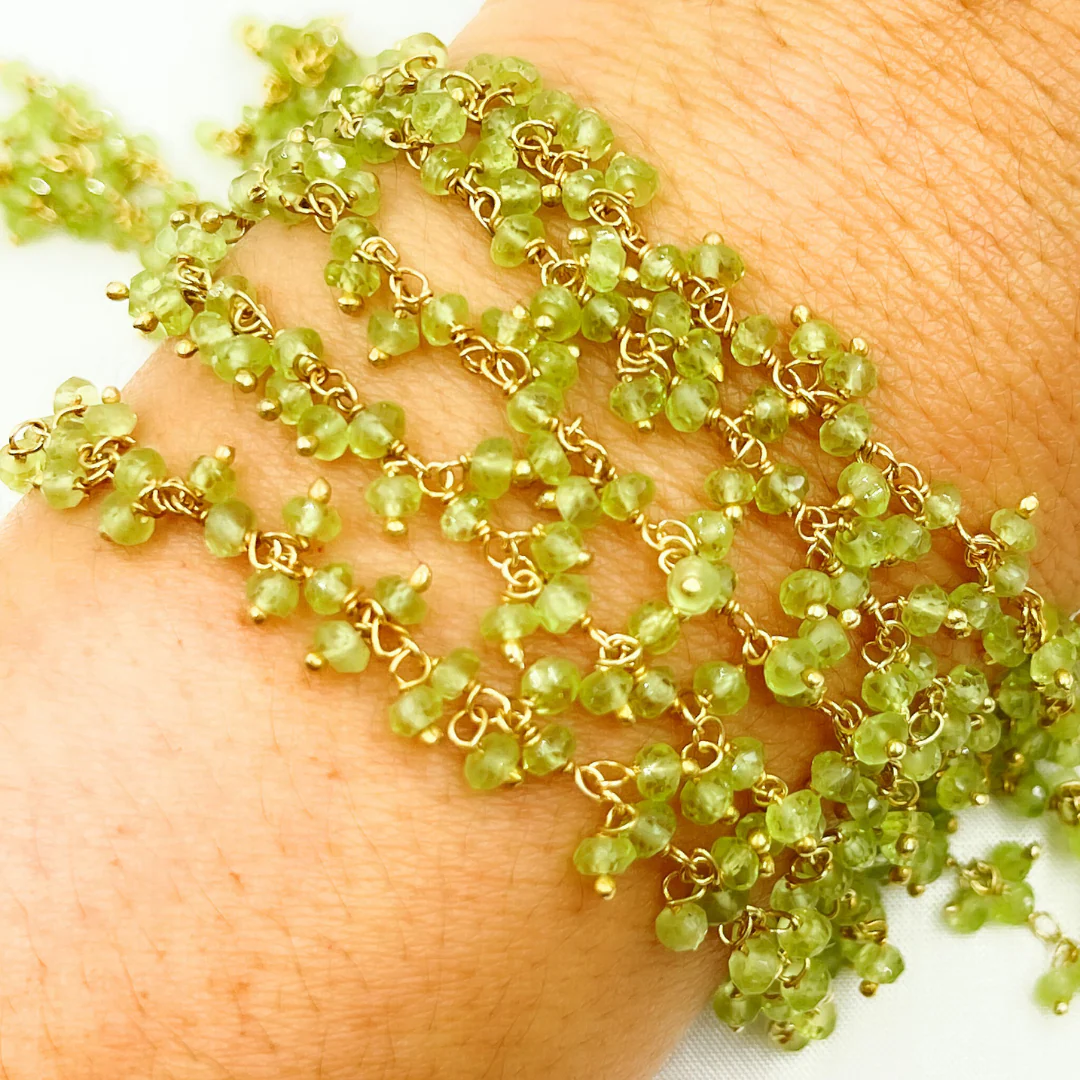 Peridot Cluster Dangle Gold Plated Wire Chain. PER5 - Image 3