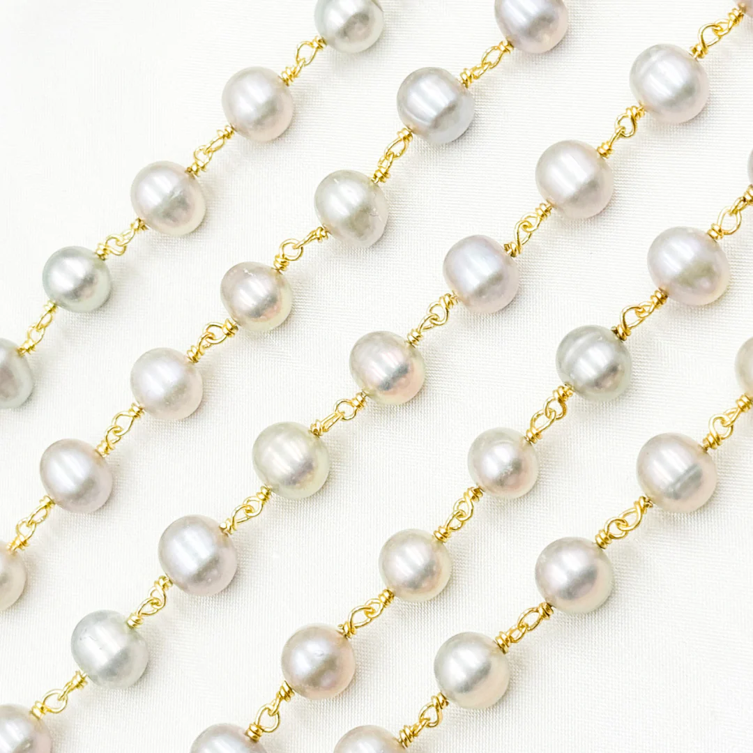 PRL47. Grey Pearl Round Gold Plated Wire Chain - Image 2