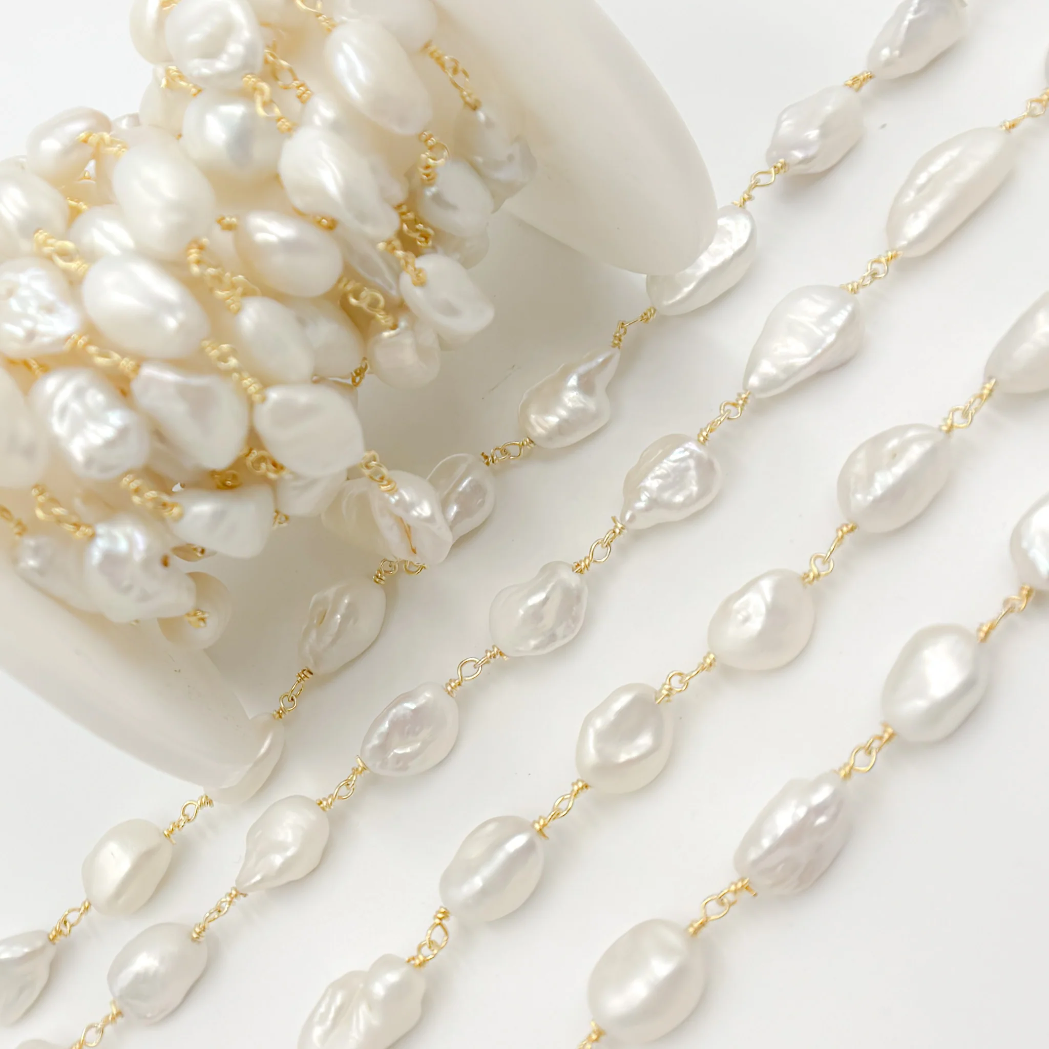 PRL60. Gold Plated Wire Nugget Freshwater Pearl Chain - Image 5