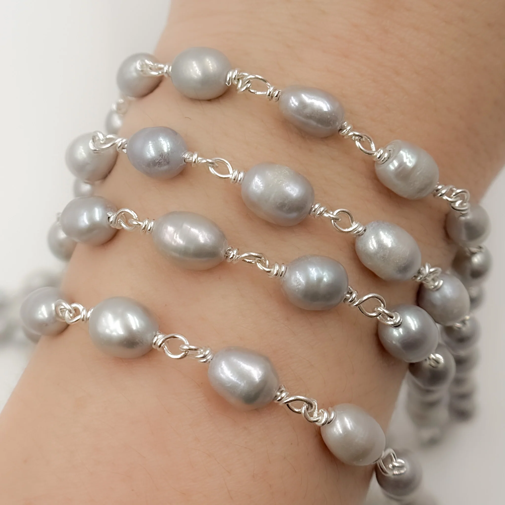 PRL65. Grey Pearl Oval Shape Sterling Silver Wire Chain - Image 3