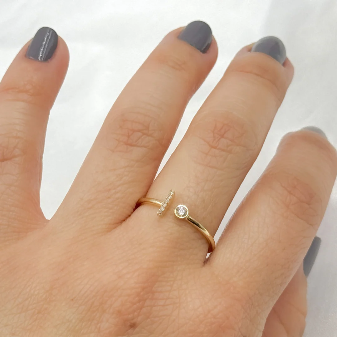 14k Solid Gold Circle and Rectangle Diamond Ring. RFA17008 - Image 2