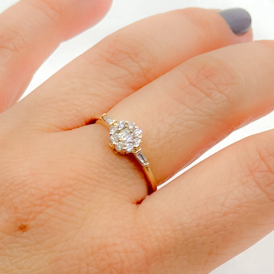 RN003428. 14k Solid Gold Diamond Ring - Image 3