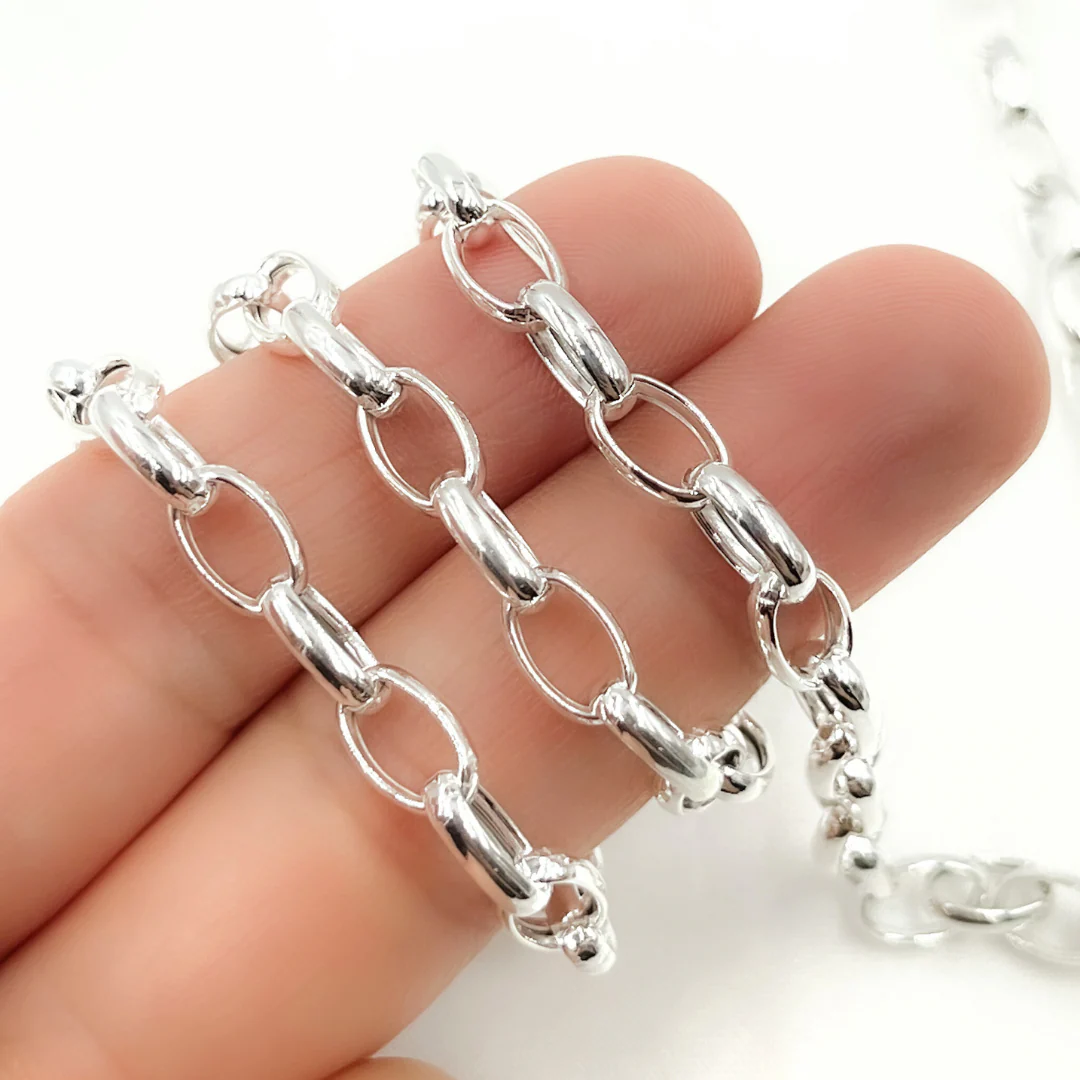 V22SS. Sterling Silver Oval Link Chain