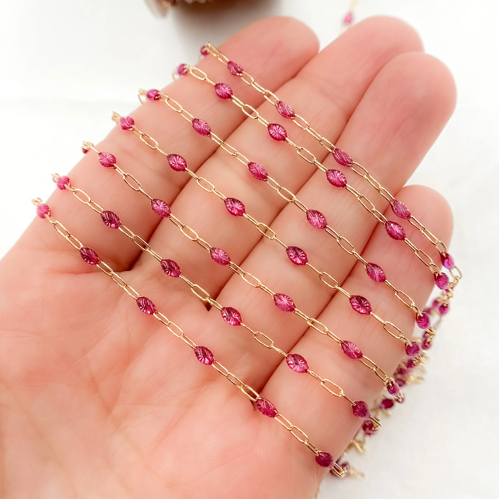 V250WNGF. Gold Filled Wine Color Enamel Chain - Image 3
