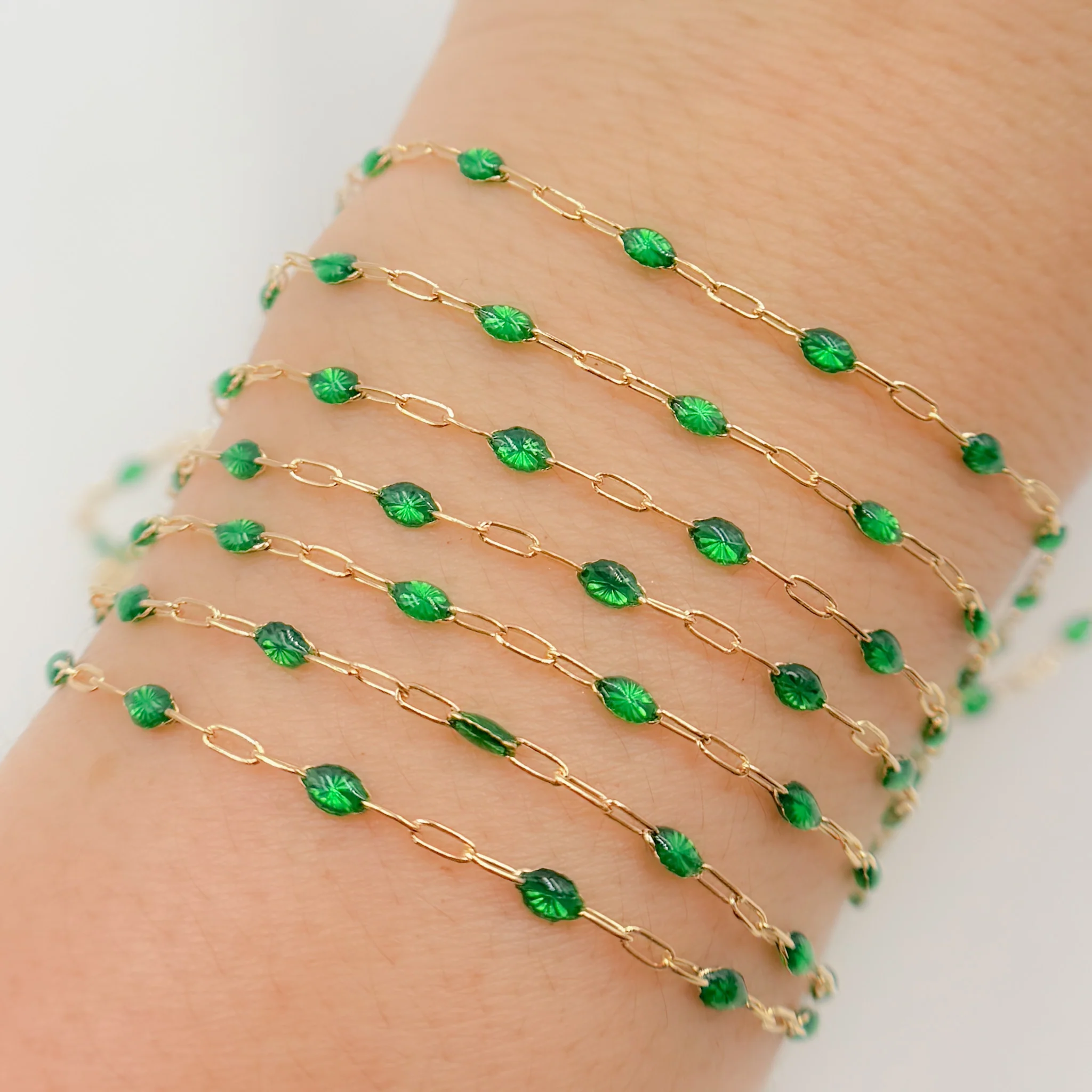 V250GRGF. Gold Filled Green Color Enamel Cable Chain - Image 5