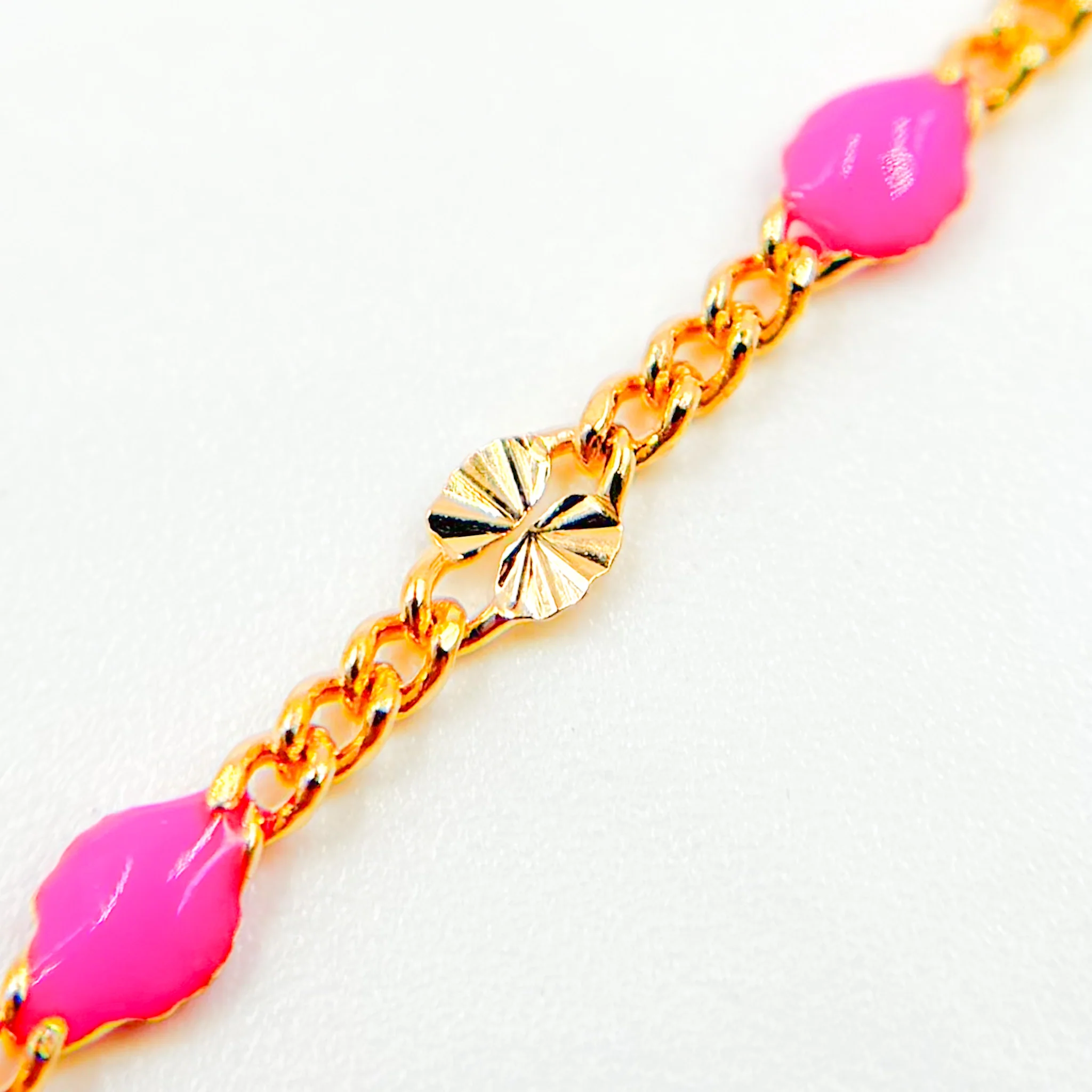 V269PKGF. Gold Filled Pink Color Enamel Marina Link Chain - Image 4