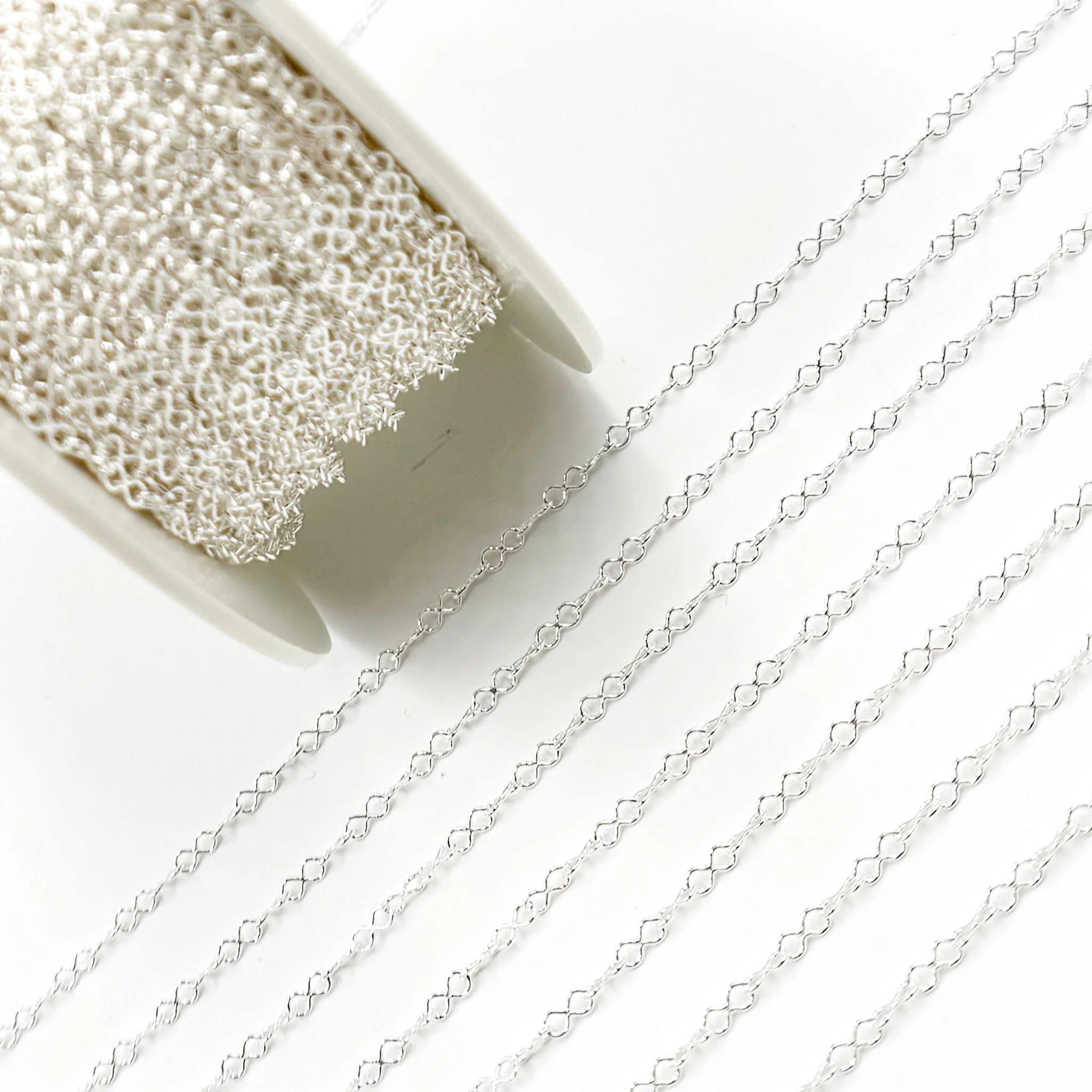 V282SS. Sterling Silver Infinity Link Chain - Image 5