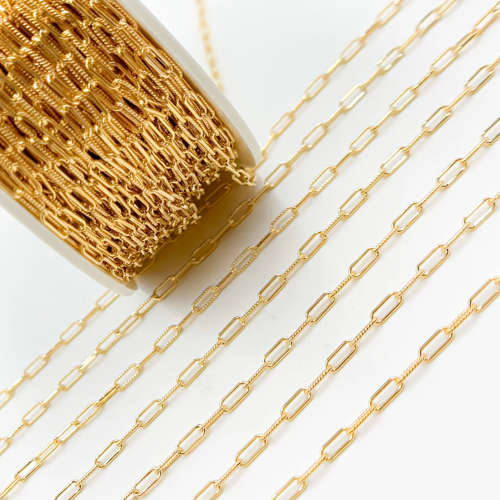 V298GF. 14k Gold Filled Textured & Smooth Paperclip Link Chain - Image 4