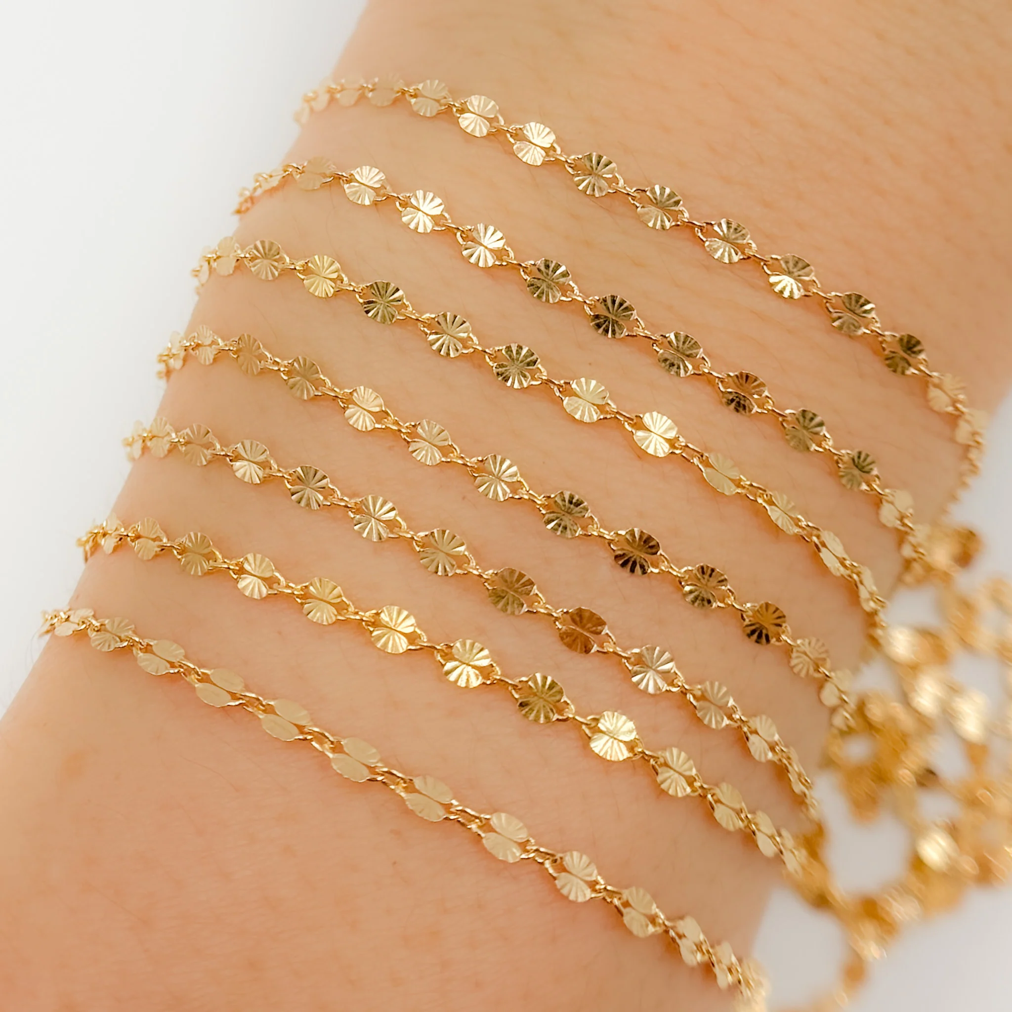 V299GF. 14k Gold Filled Diamond Cut Marina Link Chain
