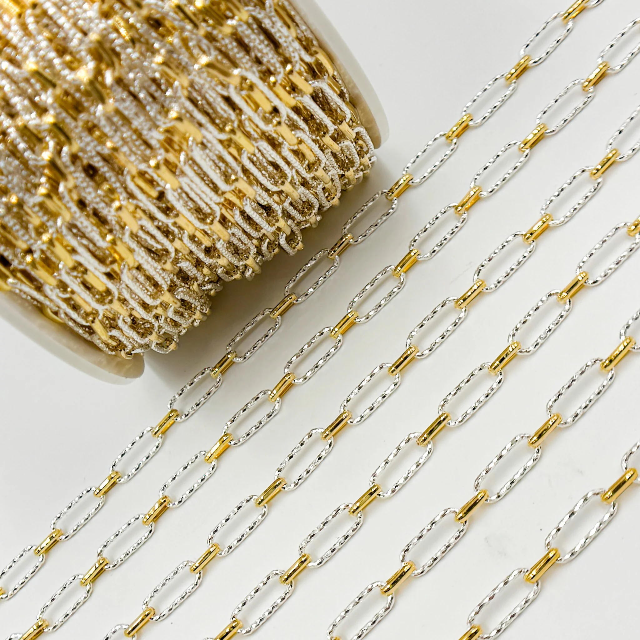 V309TT. Gold Filled and Silver Mixed Link Long and Short Chain - Smooth & Diamond Cut Links - Image 4