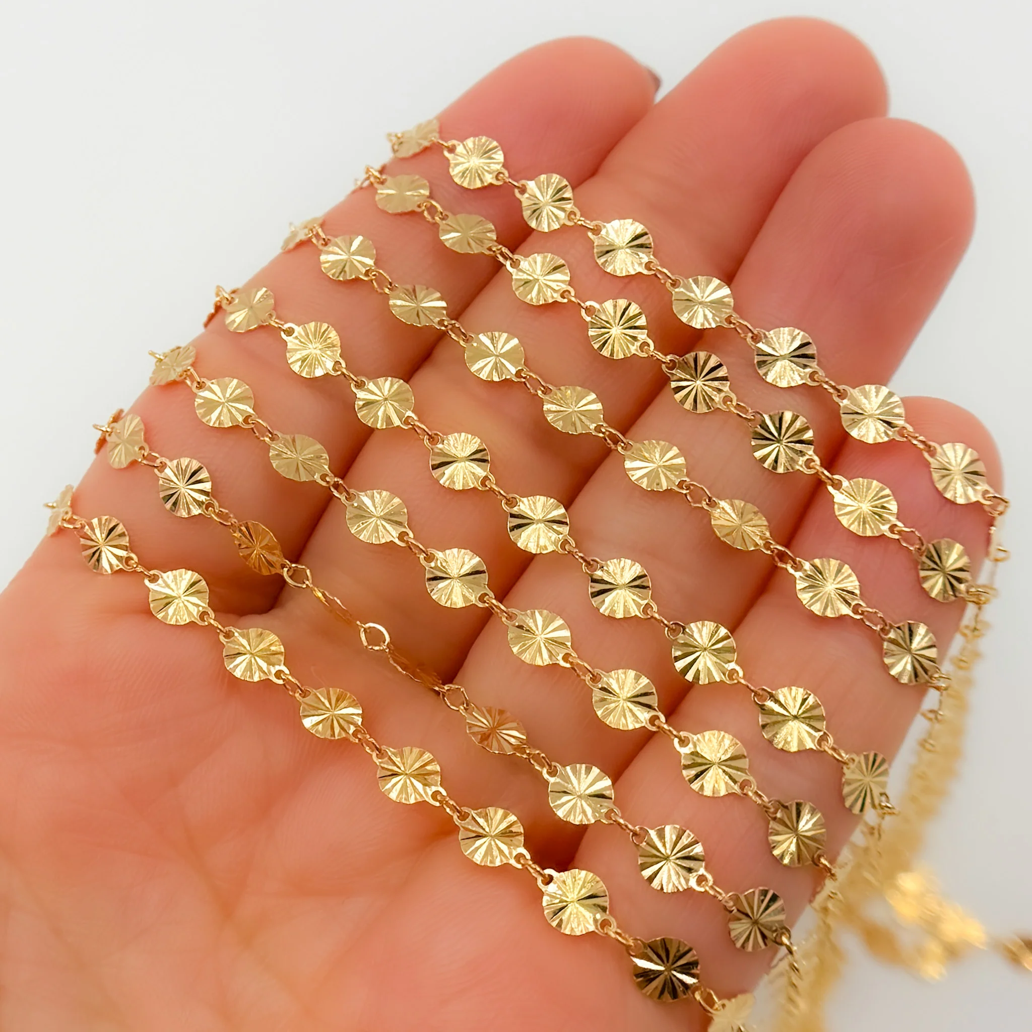 V65DCGF. 14K Gold Filled Diamond Cut Disc Chain - Image 4