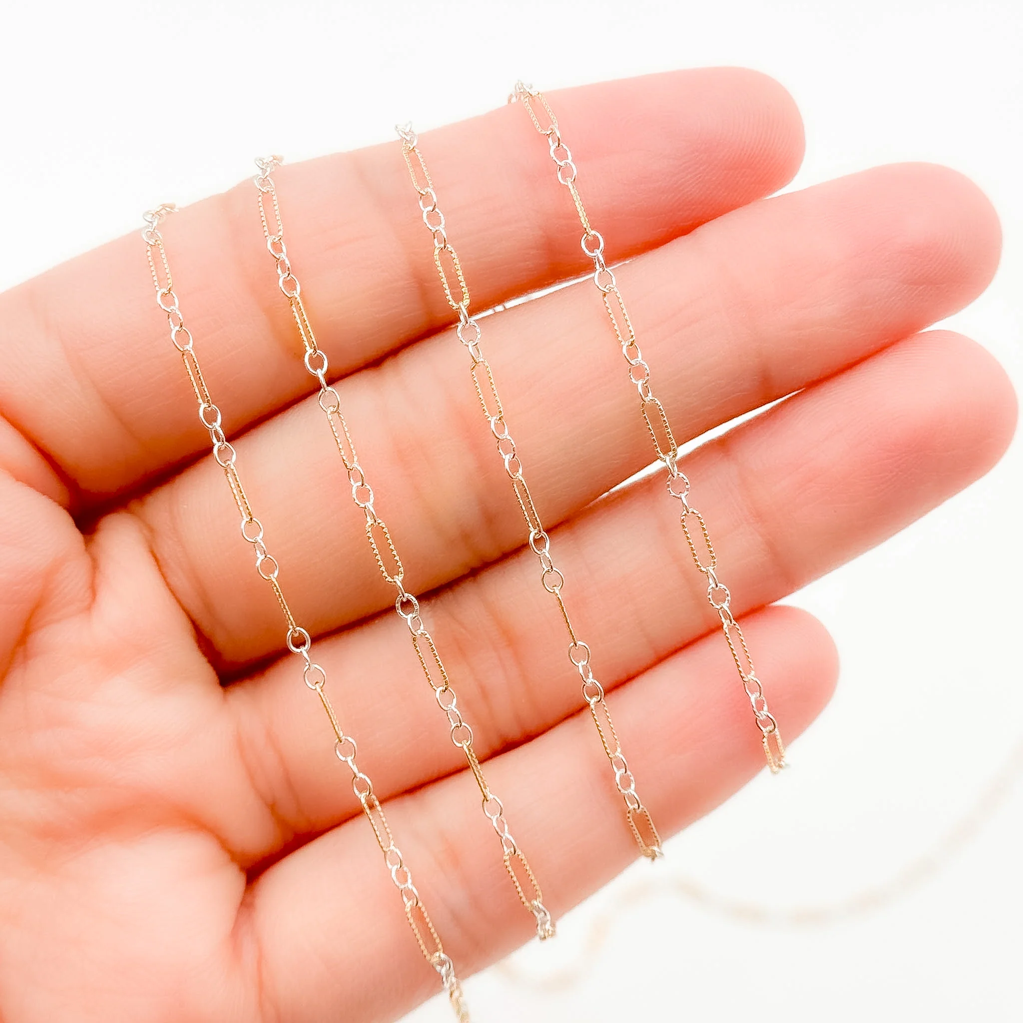 XM/1003K. 14K Gold Filled and Sterling Silver Knurled Link Chain – Long & Short Pattern - Image 4