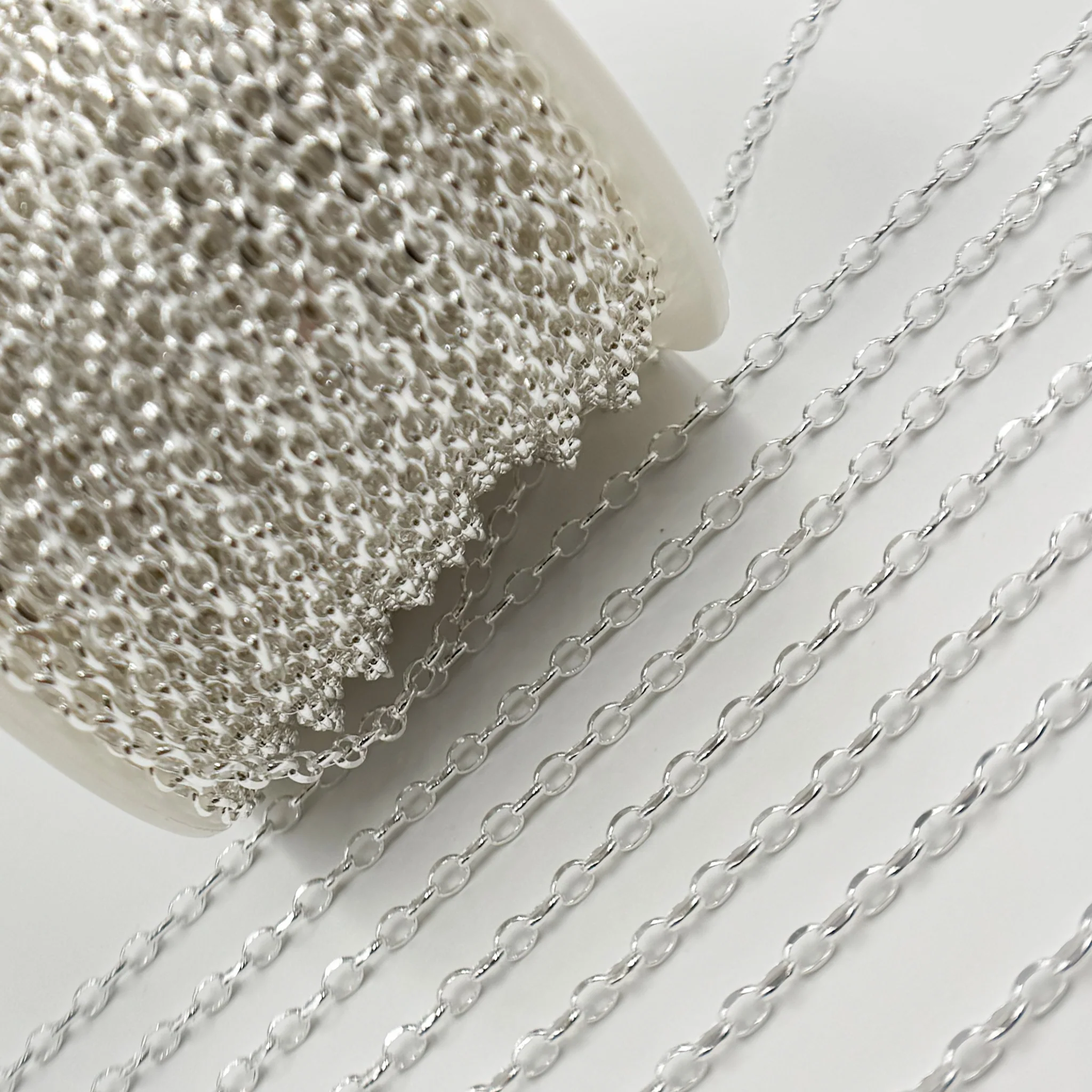 Y125DCSS. Sterling Silver Oval Diamond Cut Link Chain - Image 4