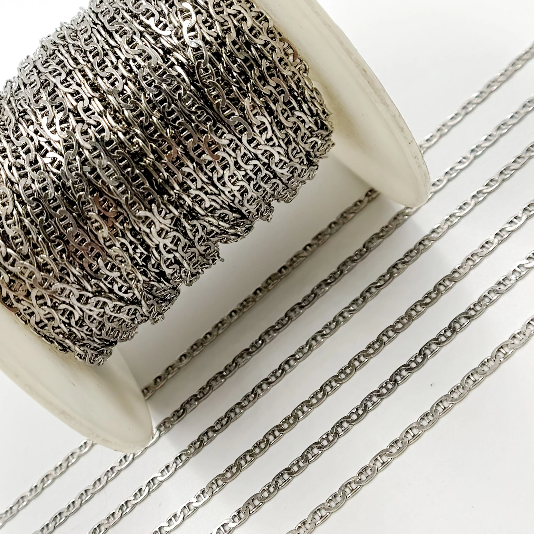 Y21OX. Oxidized Sterling Silver Marina Link Chain - Image 5