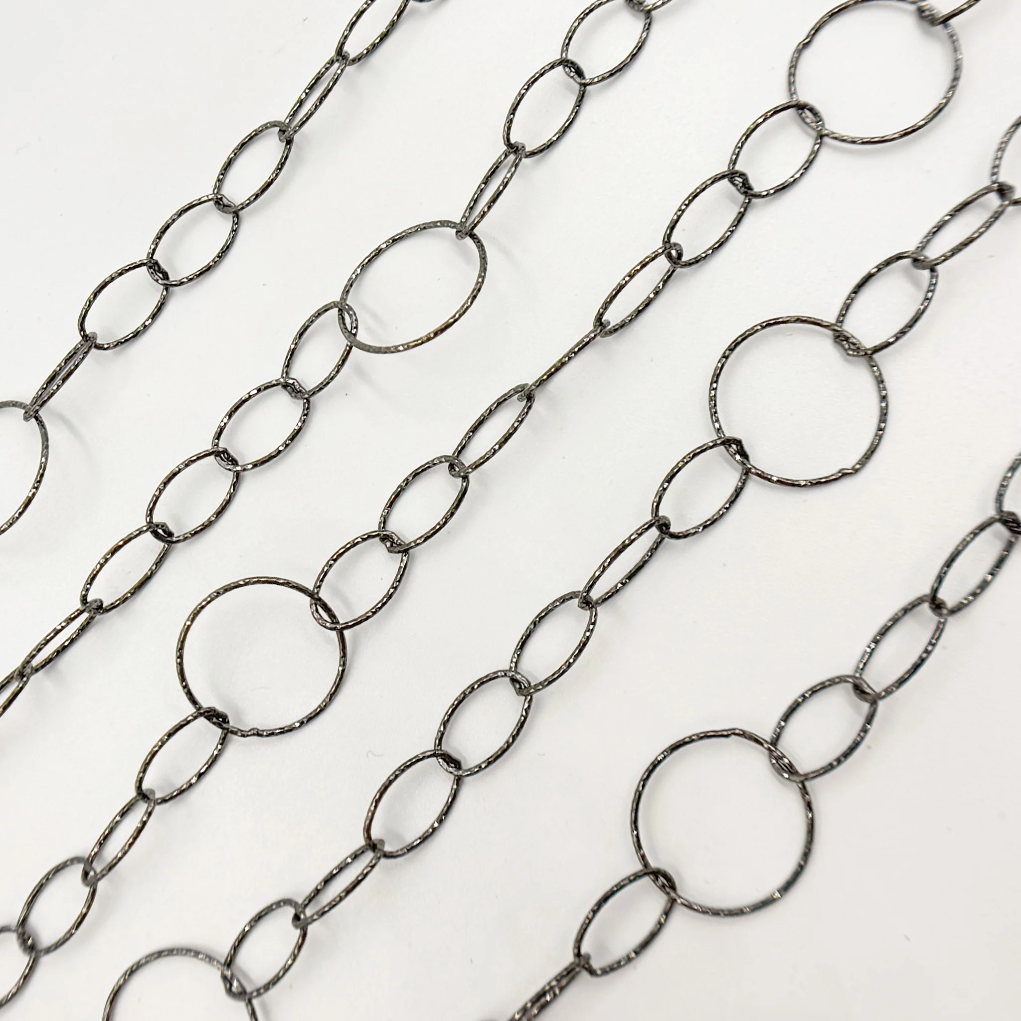 Y23OX. Oxidized Sterling Silver Diamond Cut Round and Oval Links Chain - Image 3